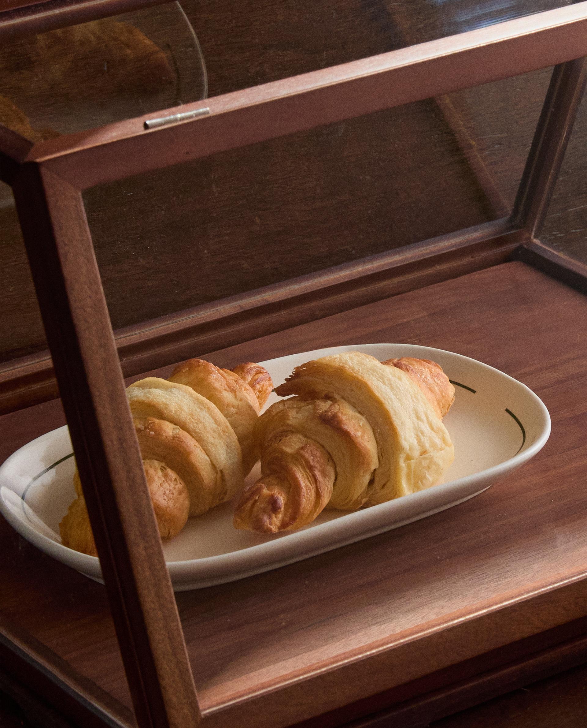 WOODEN DISPLAY STAND product thumbnail 9