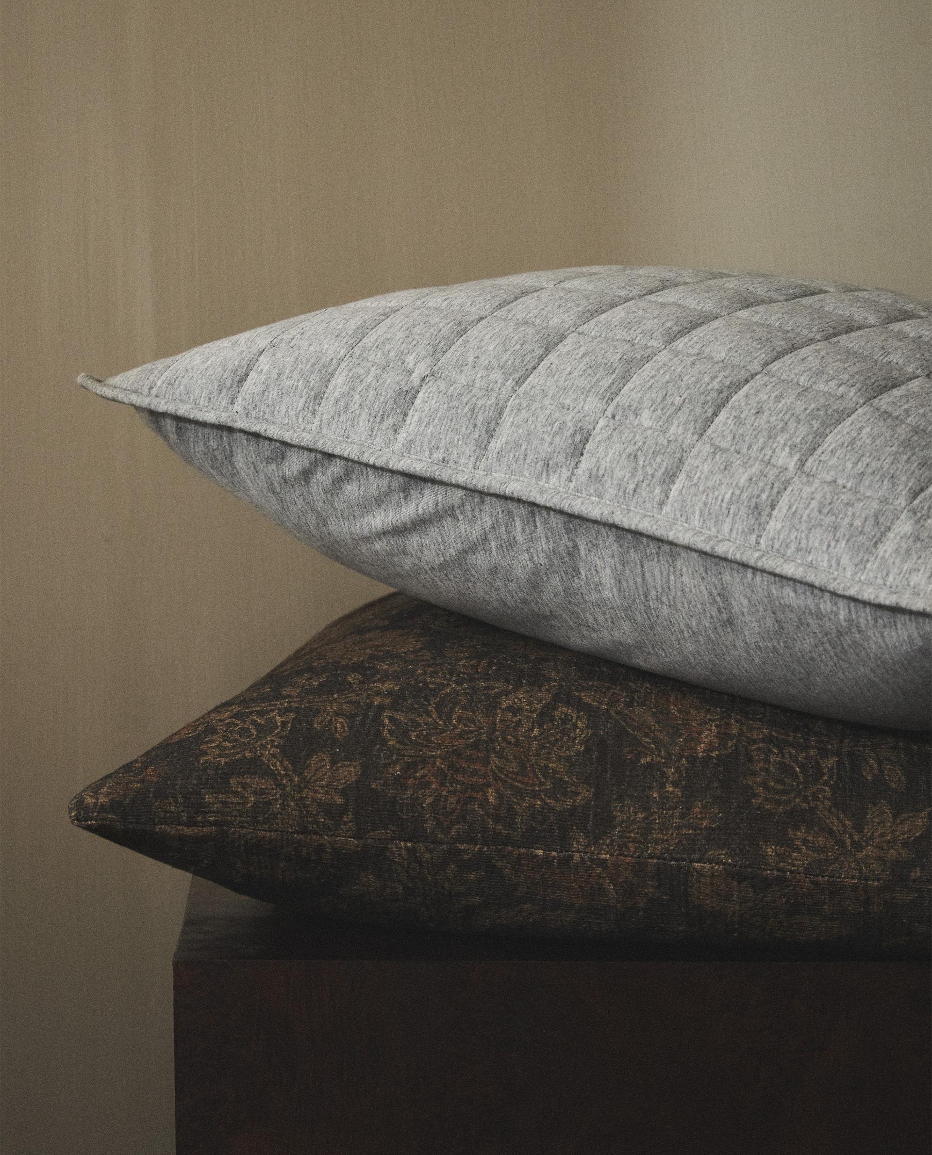 ドット キルトベッドカバー | Zara Home 日本/Japan