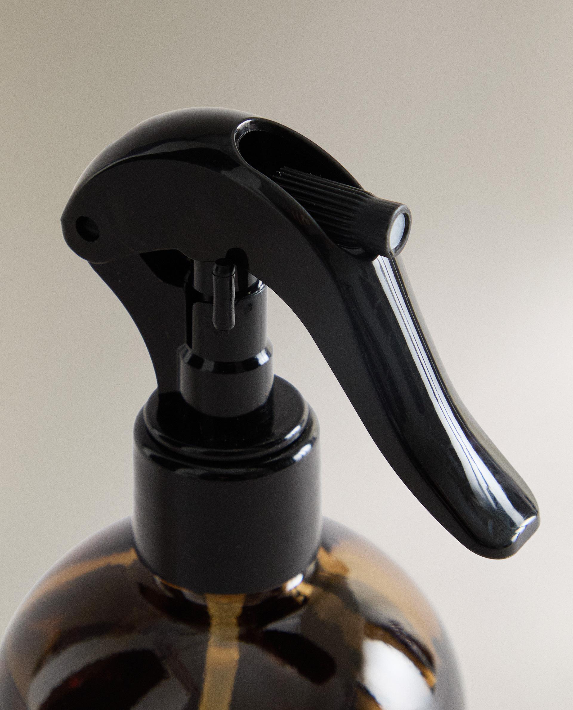 (230 ML) MAJESTIC OUD AIR FRESHENER SPRAY product thumbnail 4