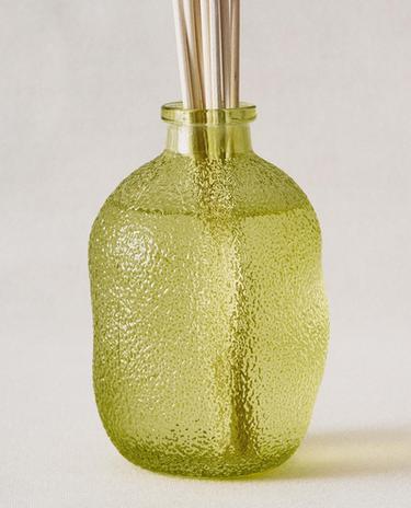 (435 ML) AMBIENTADOR DE BASTONETS LIME & PEPPERMINT