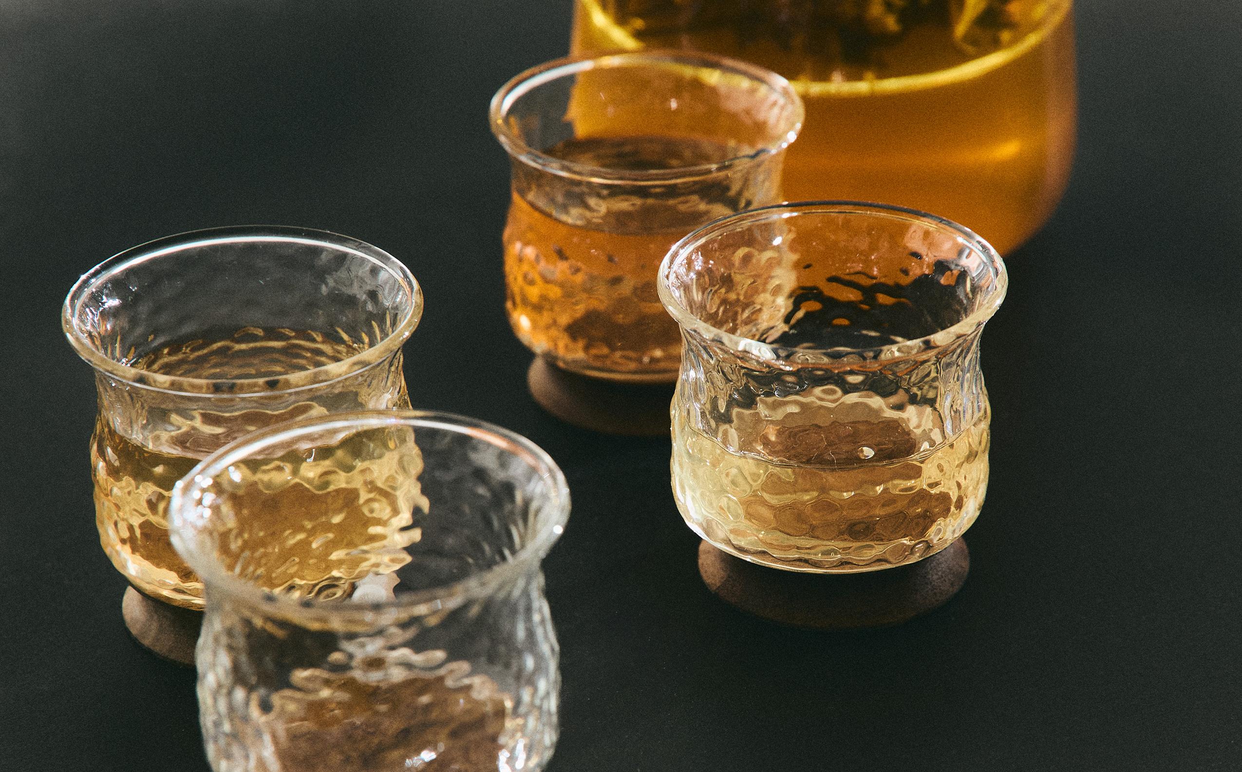 PACK OF HAMMERED BOROSILICATE SHOT GLASSES (PACK OF 4)