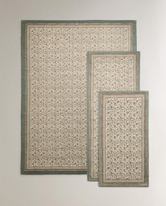 TAPETE ESTAMPADO FLORES BLOCK PRINT TAPETE ESTAMPADO FLORES BLOCK PRINT