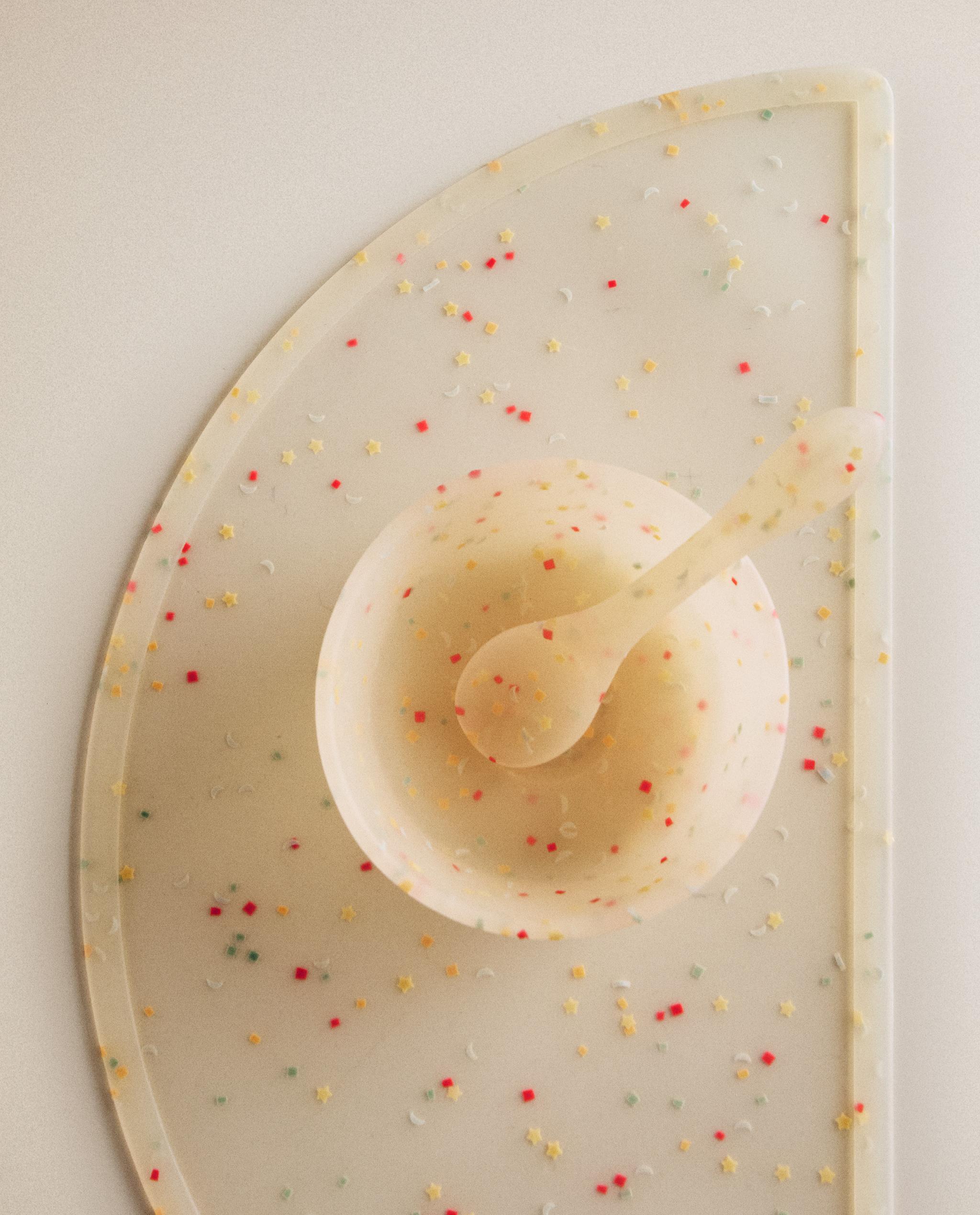 KIDS' SILICONE CONFETTI PLACEMAT product thumbnail 9