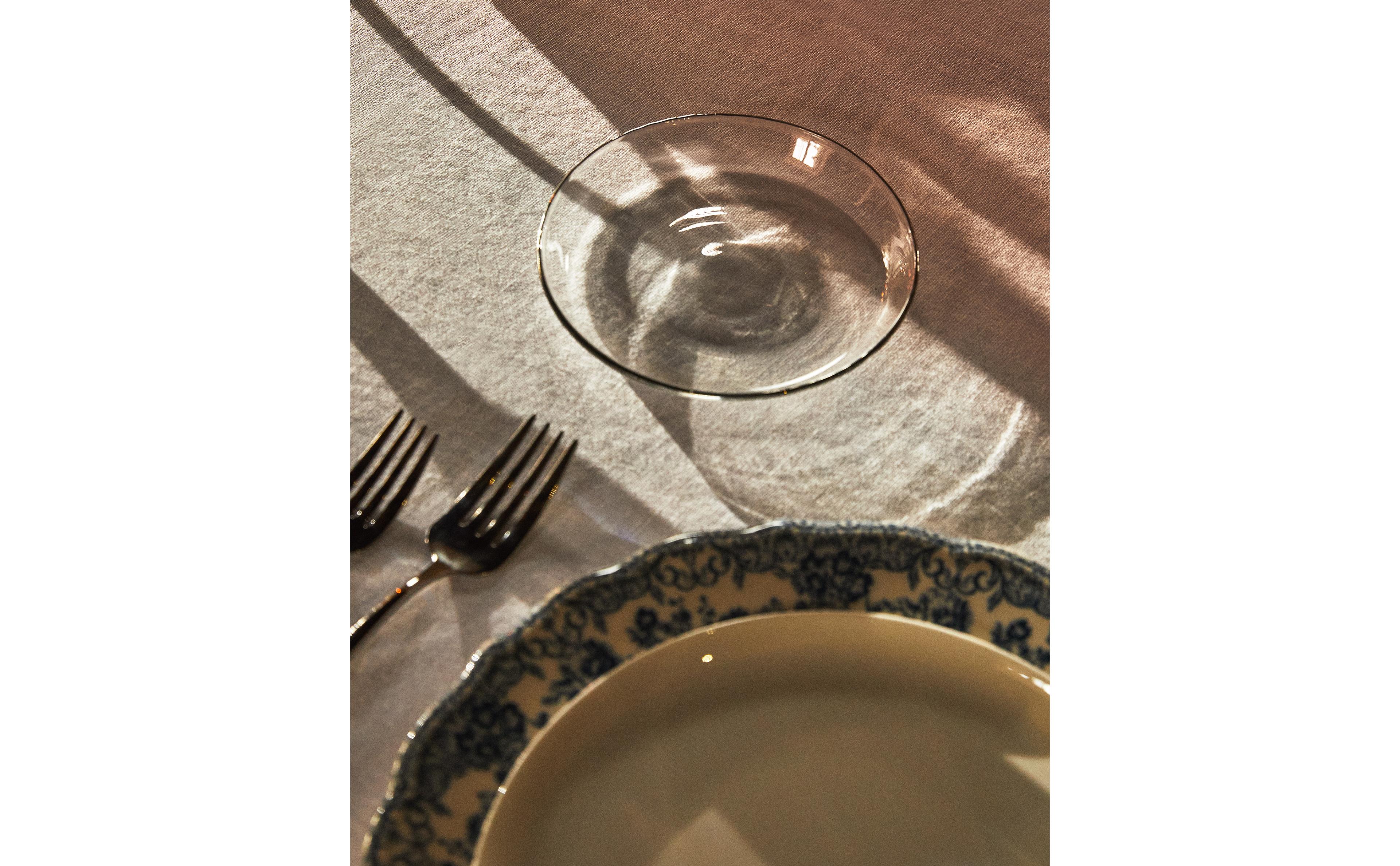 BOROSILICATE GLASS SIDE PLATE WITH RIM product thumbnail 10