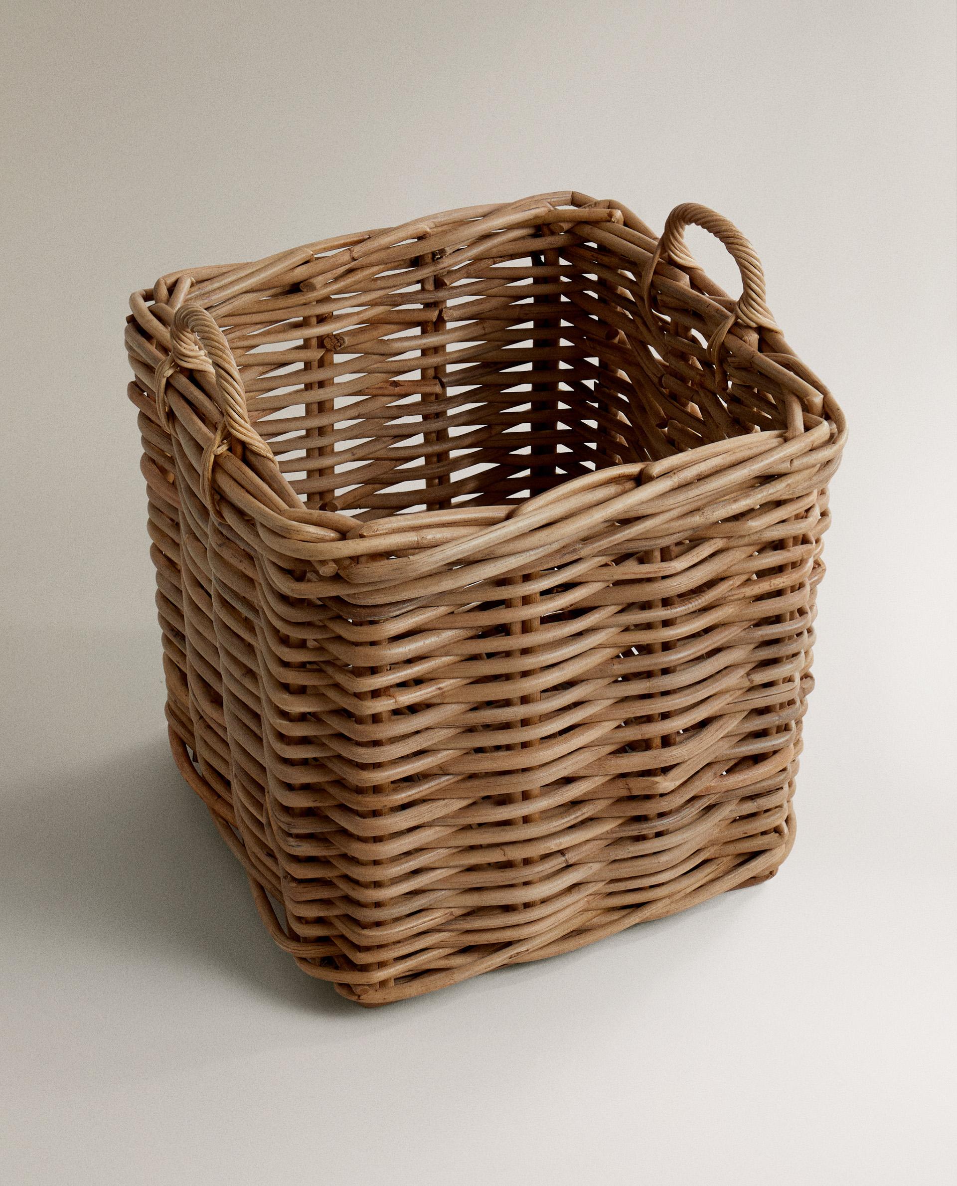 LARGE CHUNKY RATTAN BASKET