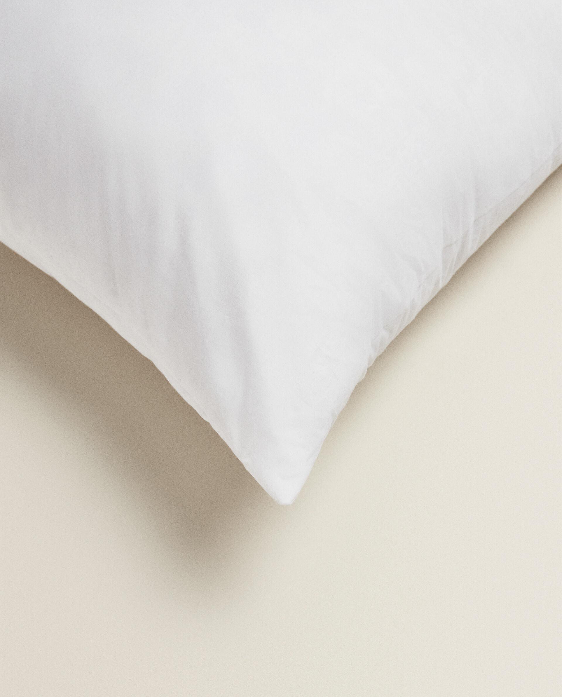 フェザーダウンクッションフィラー XXLサイズ | Zara Home 日本