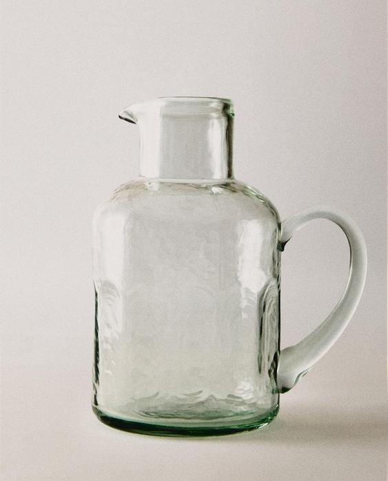 HAMMERED GLASS PITCHER HAMMERED GLASS PITCHER