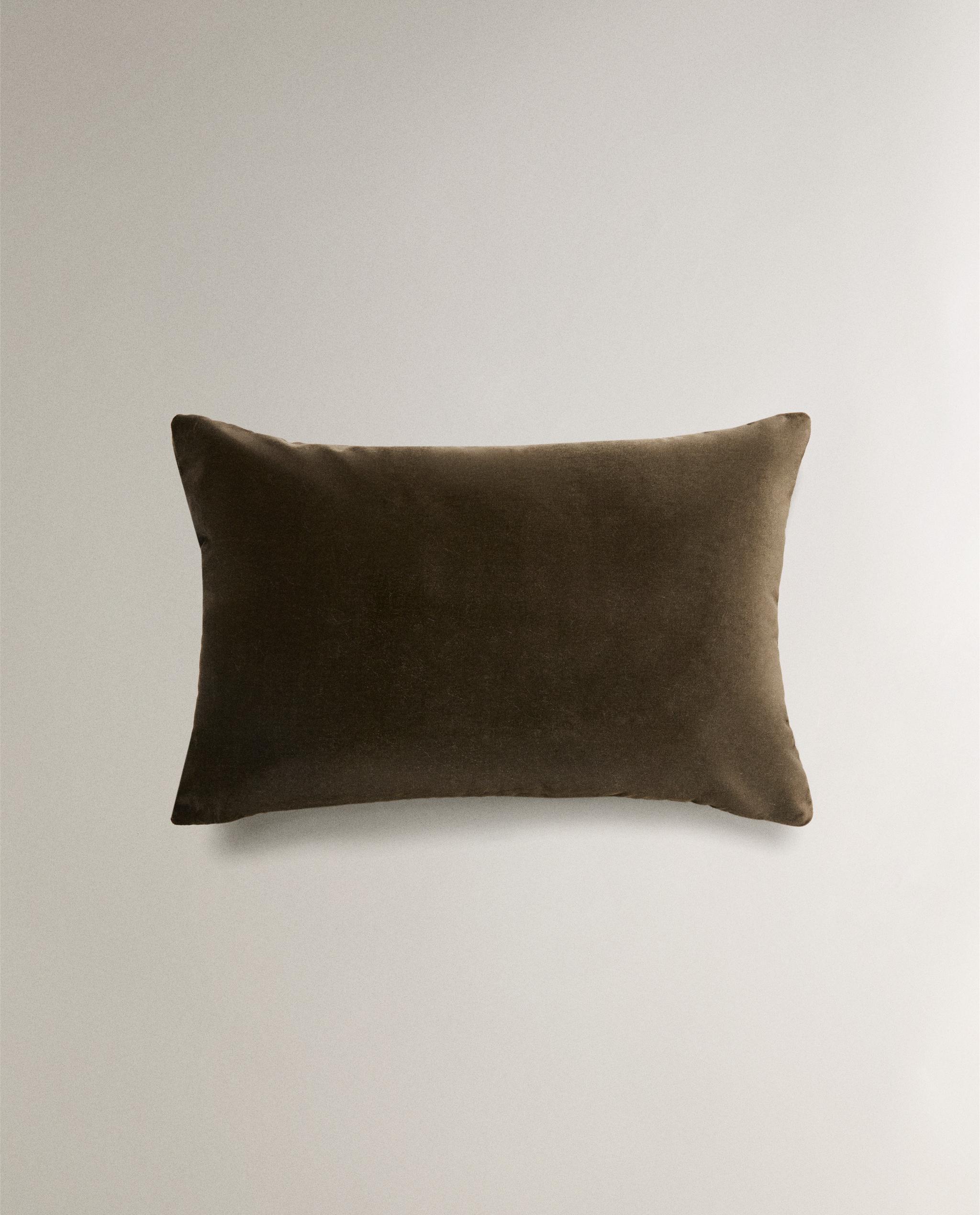 ベルベット クッションカバー | Zara Home 日本/Japan