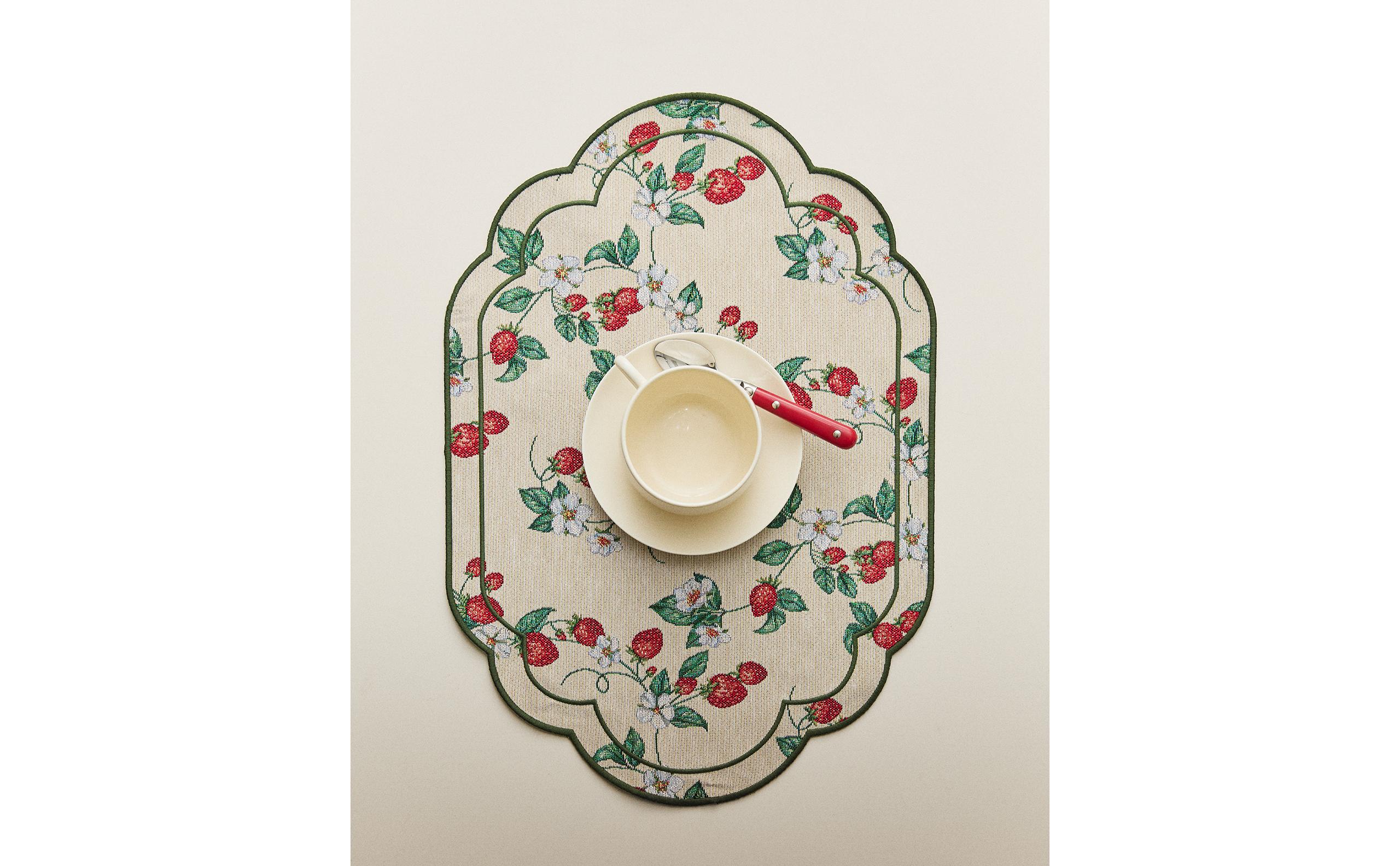STRAWBERRY JACQUARD PLACEMAT product thumbnail 2