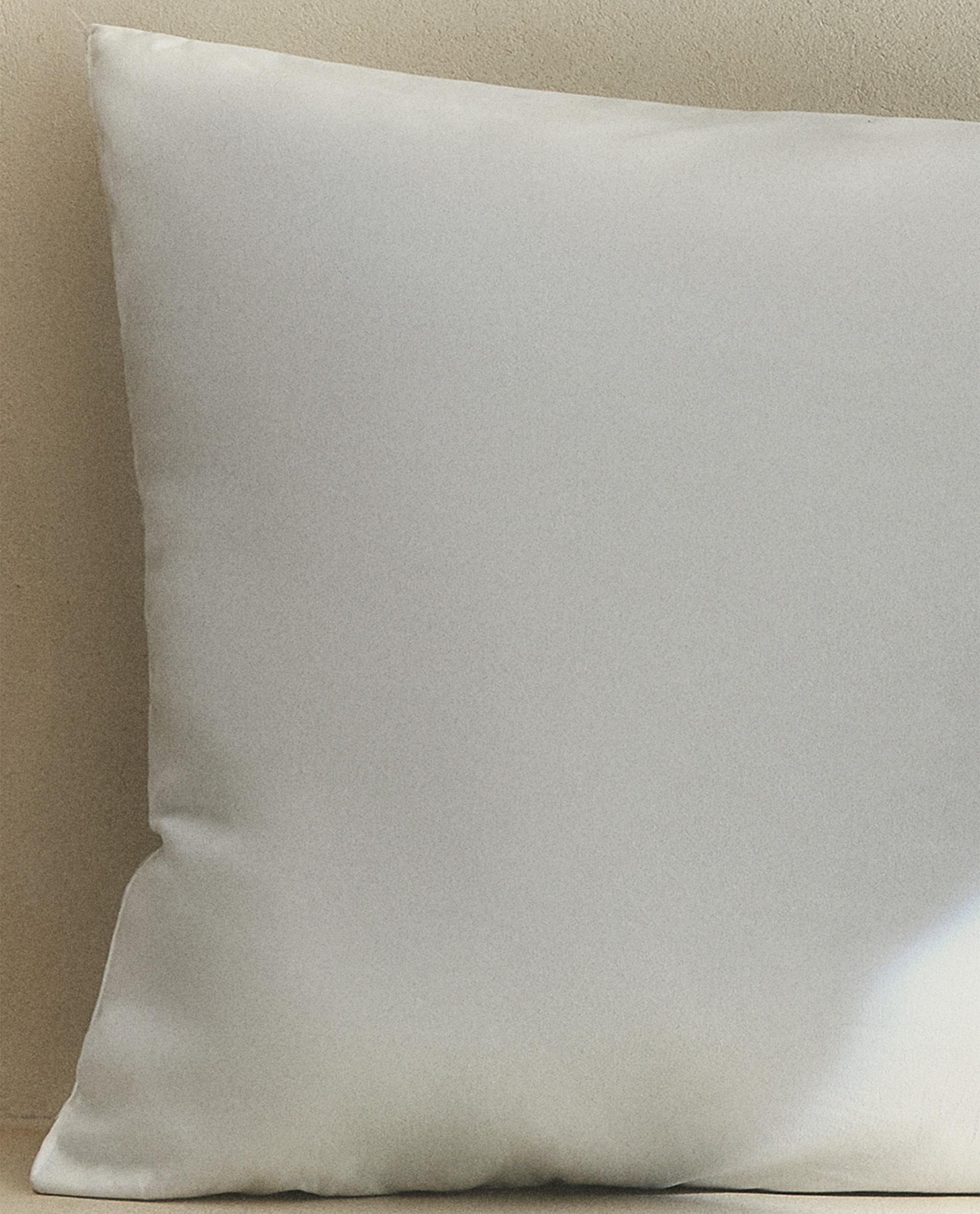 ファイバーピロー XXLサイズ | Zara Home 日本/Japan