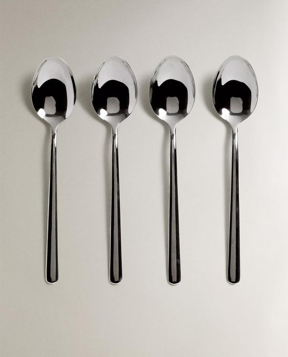 BALENIE LYŽÍC Z LESKLEJ OCELE (BALENIE 4 KS) BALENIE LYŽÍC Z LESKLEJ OCELE (BALENIE 4 KS)