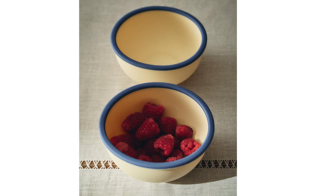 KIDS' CONTRAST SILICONE BOWL