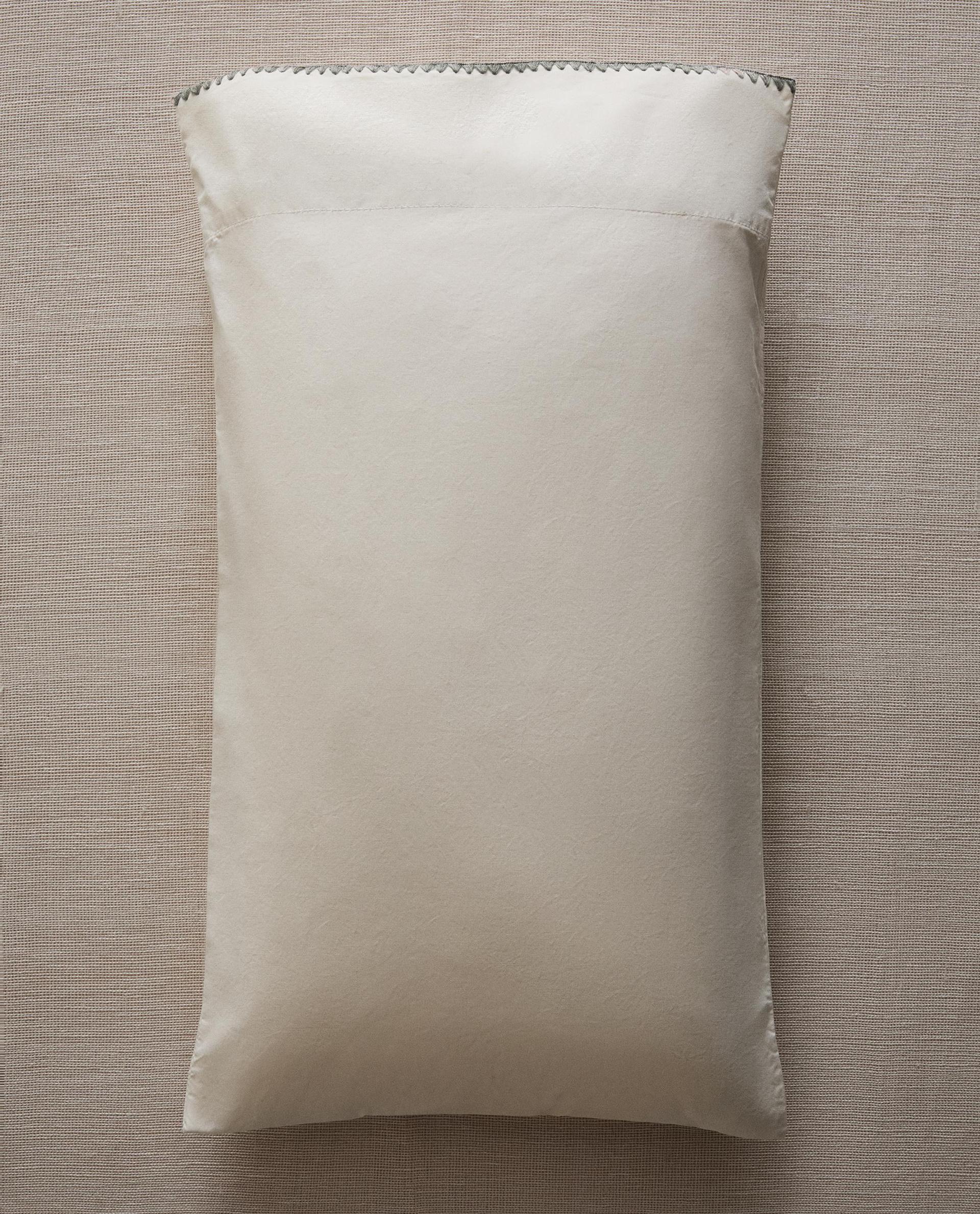 TAIE D’OREILLER ENFANT COTON POINT COQUILLE TAIE D’OREILLER ENFANT COTON POINT COQUILLE