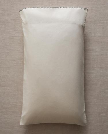 KIDS' SHELL STITCH COTTON PILLOWCASE
