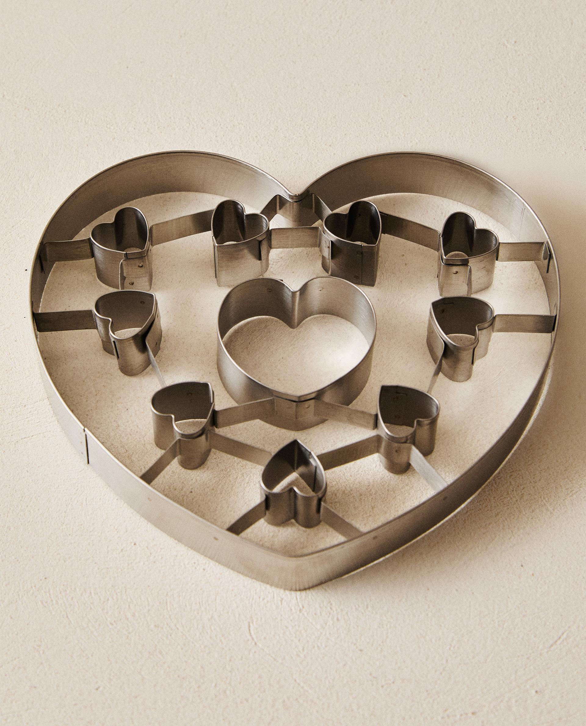 STEEL HEARTS BAKING MOULD STEEL HEARTS BAKING MOULD