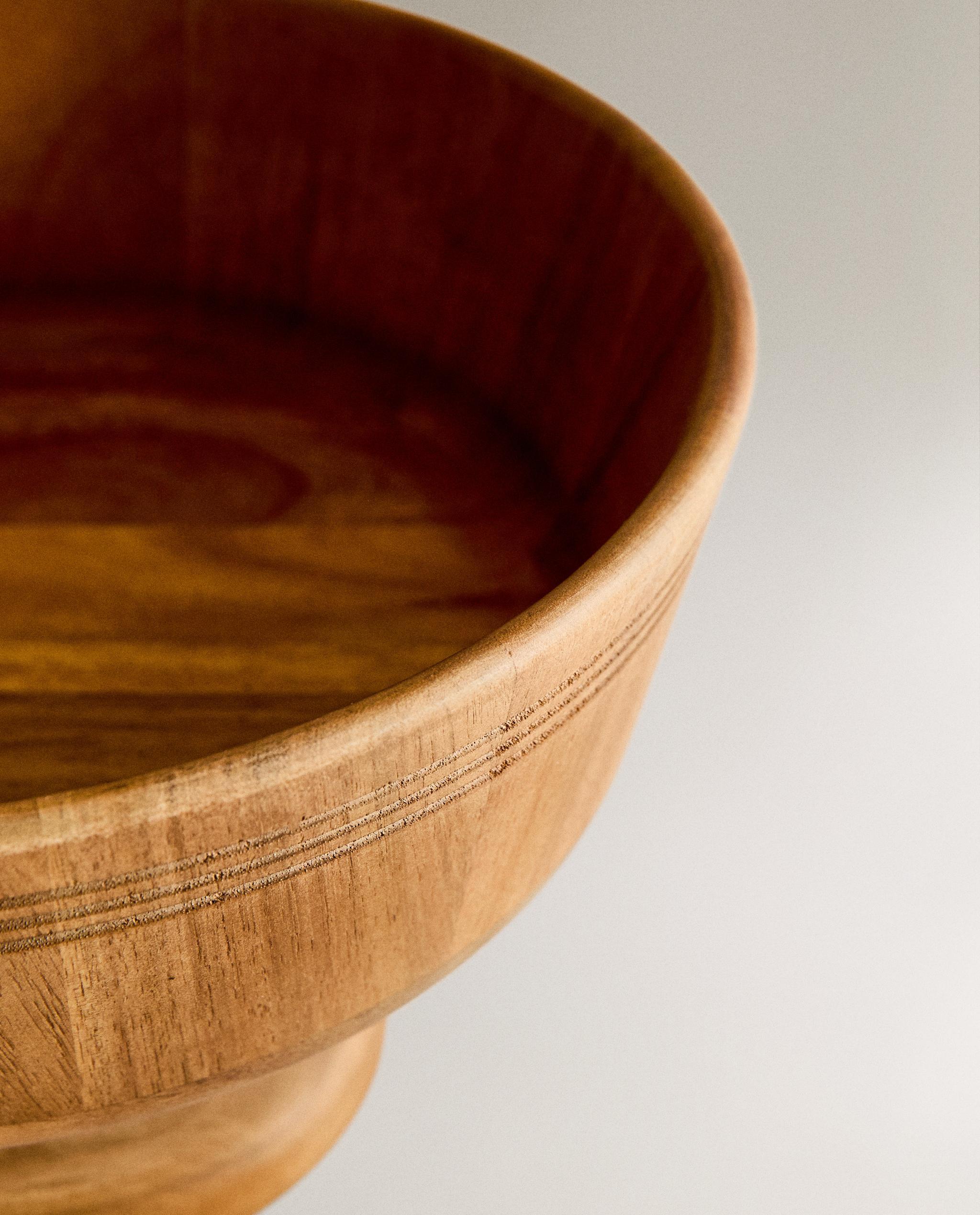 WOODEN FRUIT BOWL WITH BASE product thumbnail 3