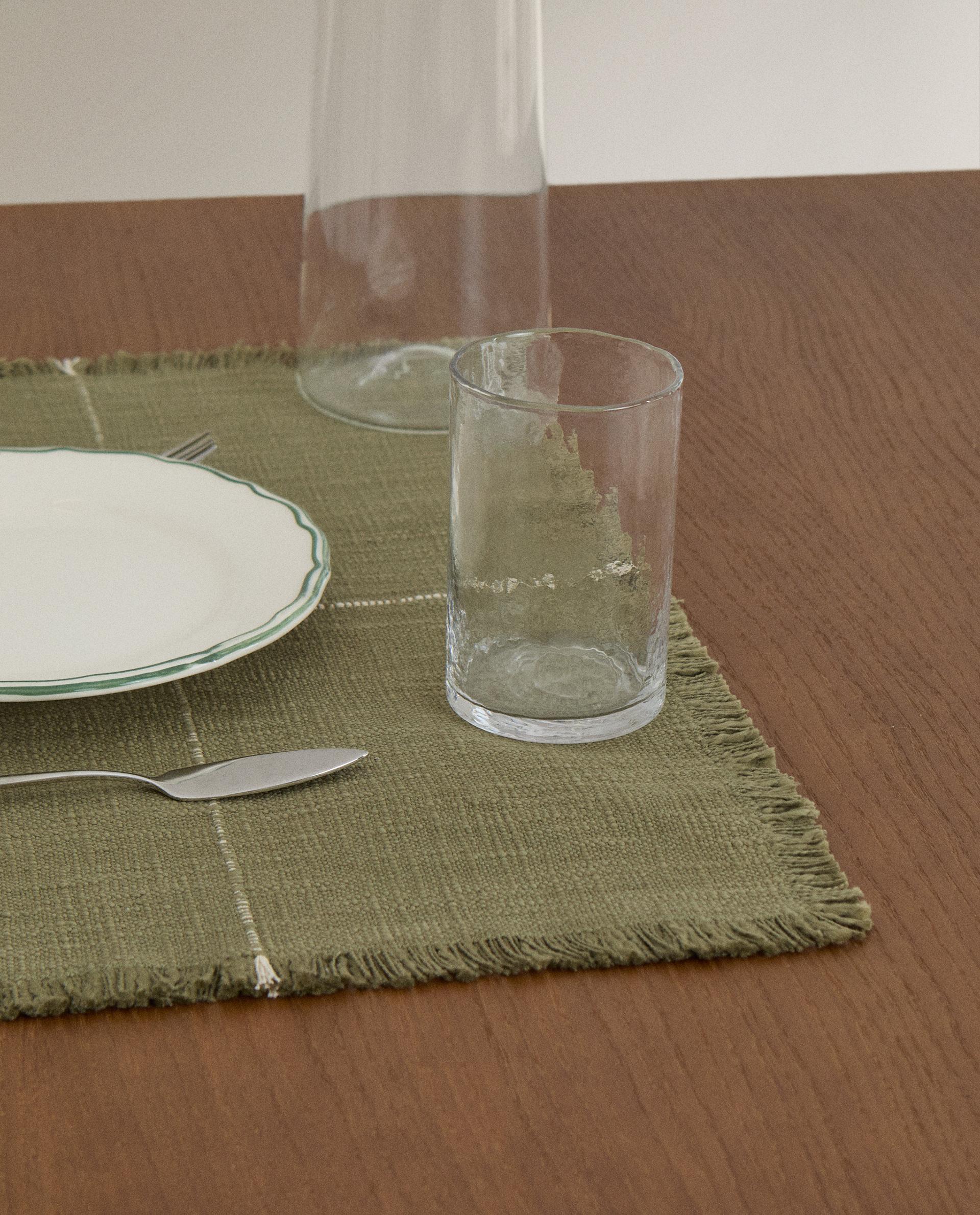 COTTON PLACEMAT WITH CONTRAST STRIPE