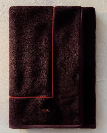 PAPLŪDIMIO RANKŠLUOSTIS SU VIENSPALVIAIS KRAŠTAIS