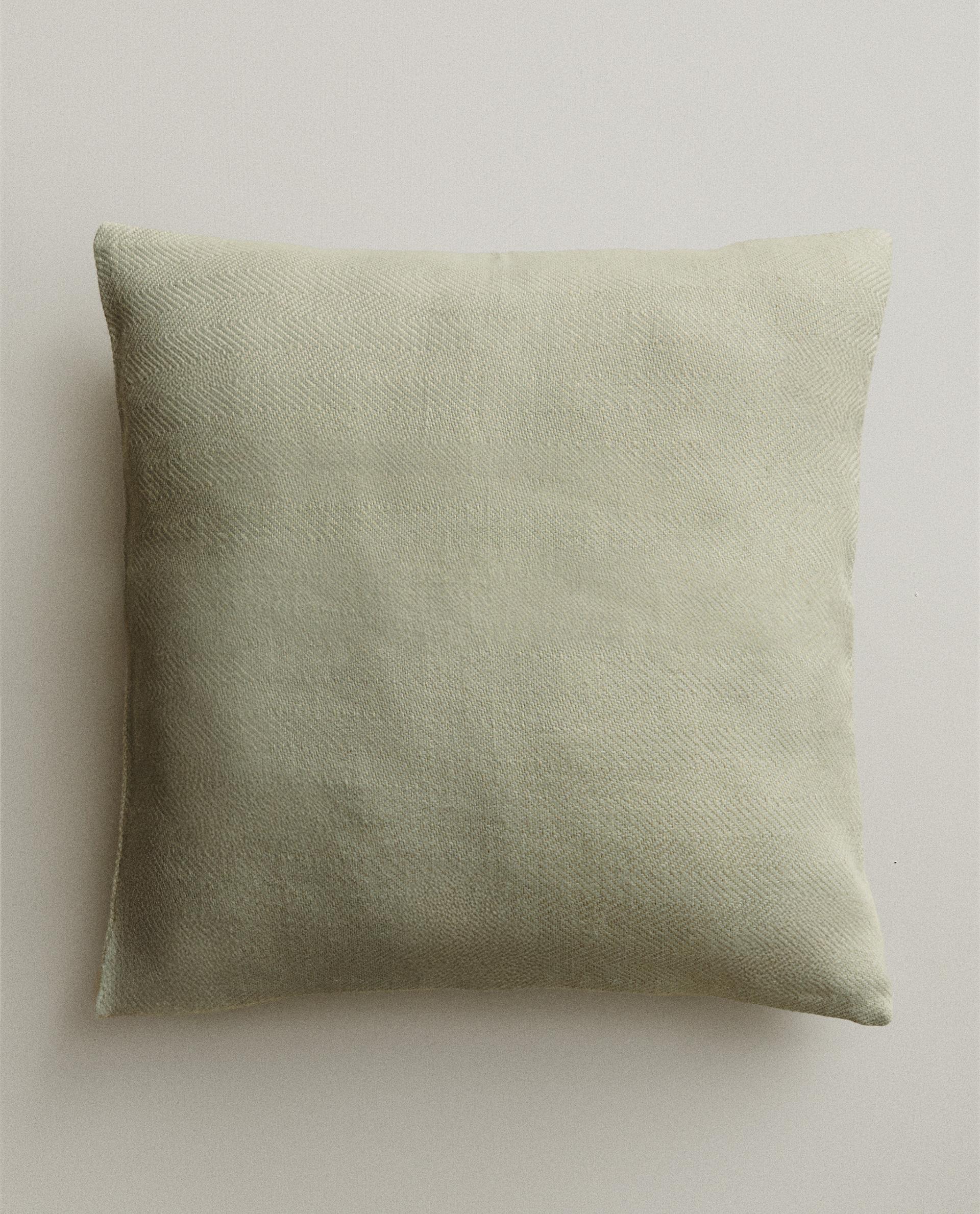 SARUNG BANTAL HERRINGBONE
