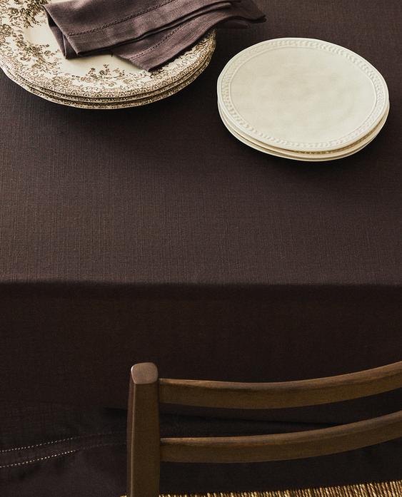 HEMSTITCHED COTTON TABLECLOTH