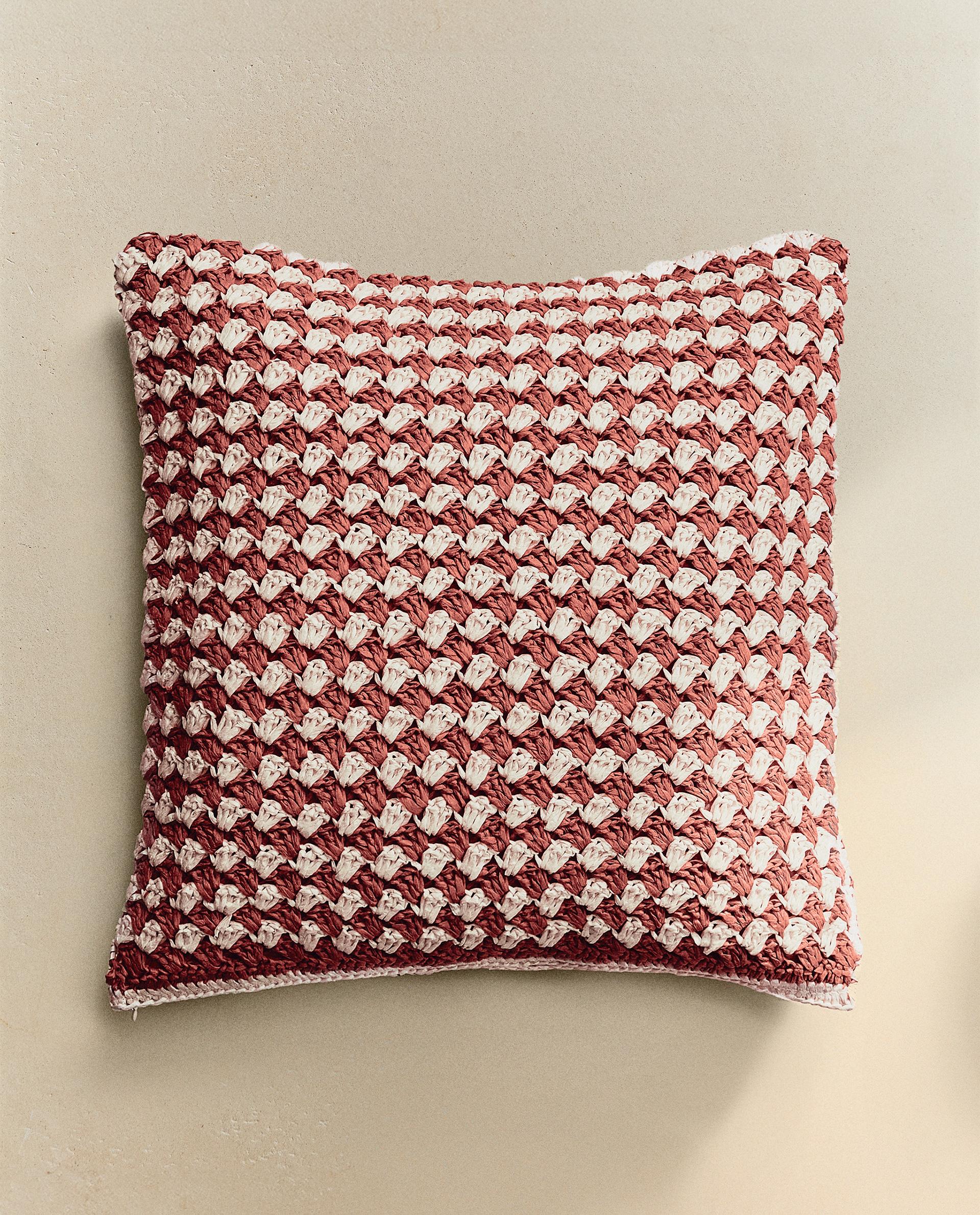 家々 刺繍 クッションカバー | Zara Home 日本/Japan