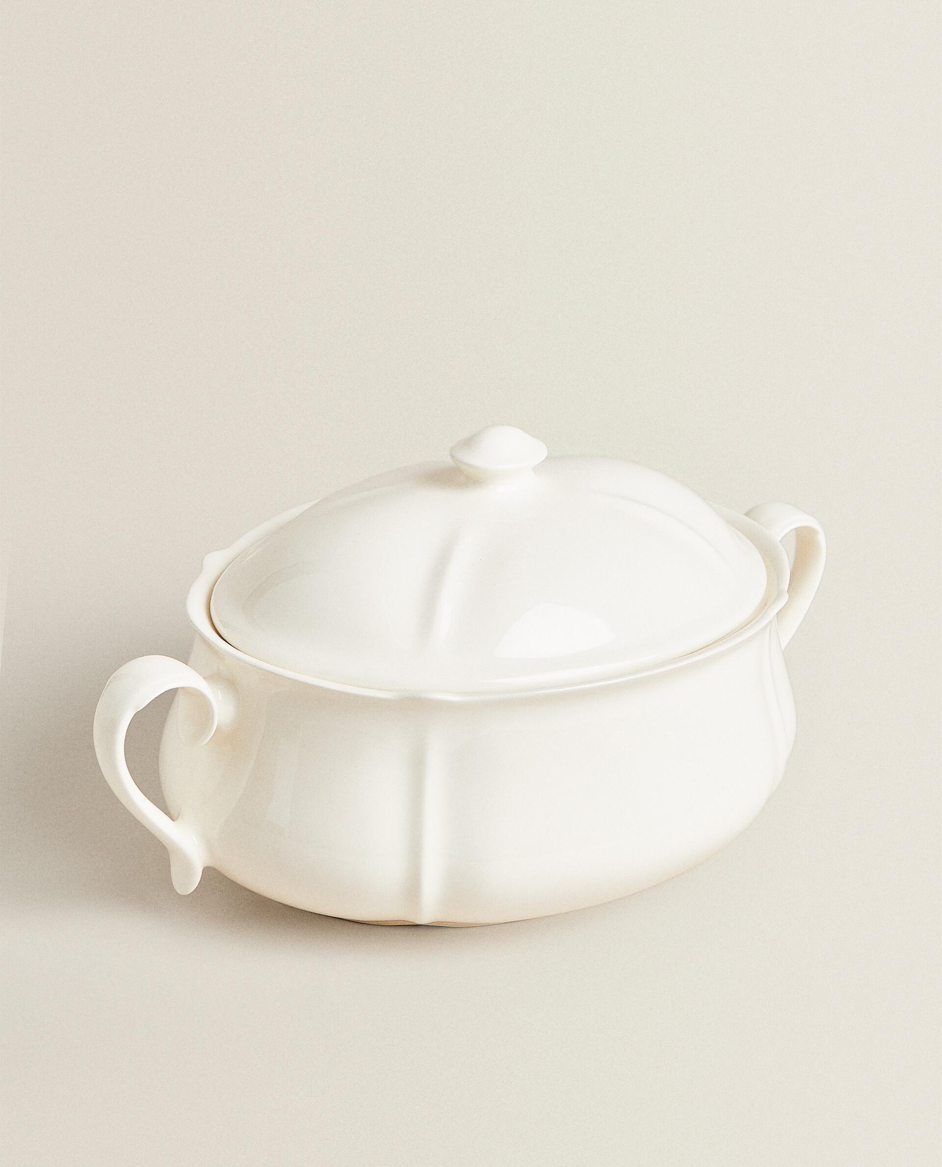EARTHENWARE TUREEN WITH RAISED-DESIGN EDGE product thumbnail 13