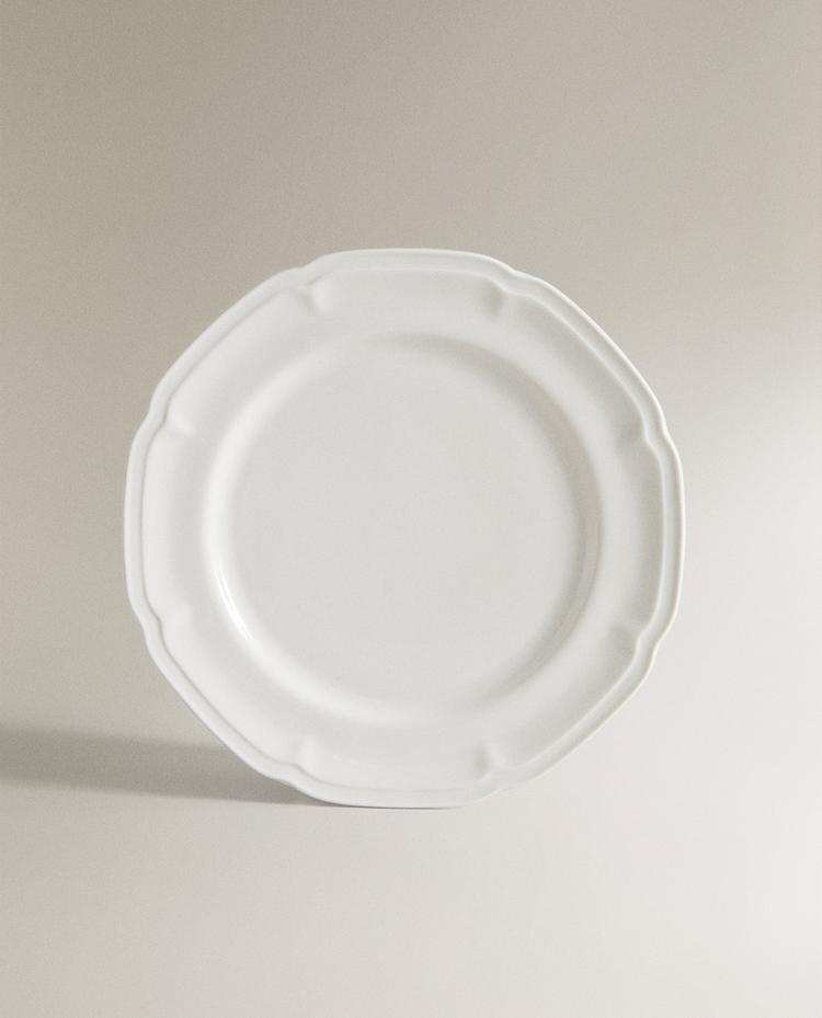 PORCELAIN DINNER PLATE