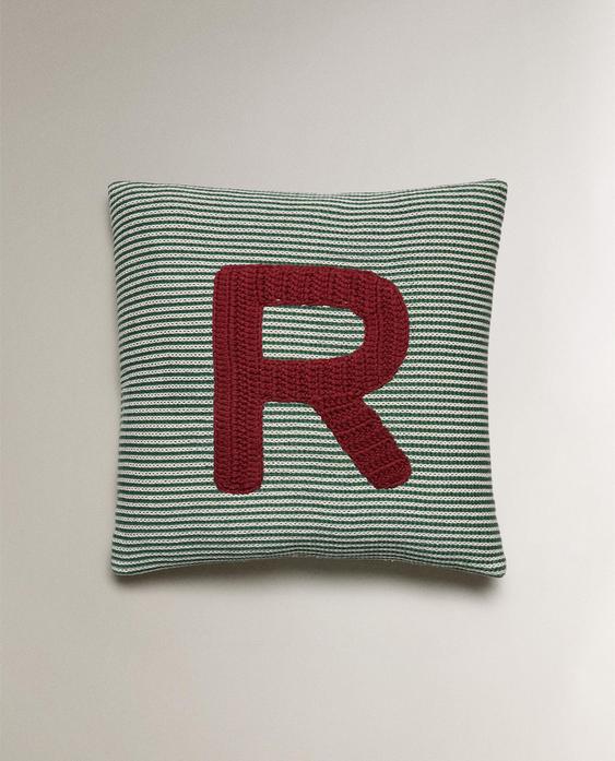 KIDS' EMBROIDERED LETTER R CUSHION