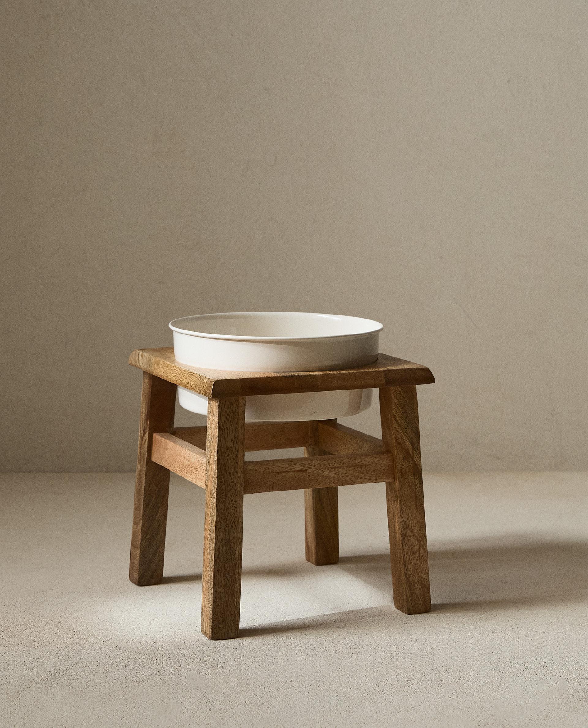 PET FOOD BOWL WITH STAND