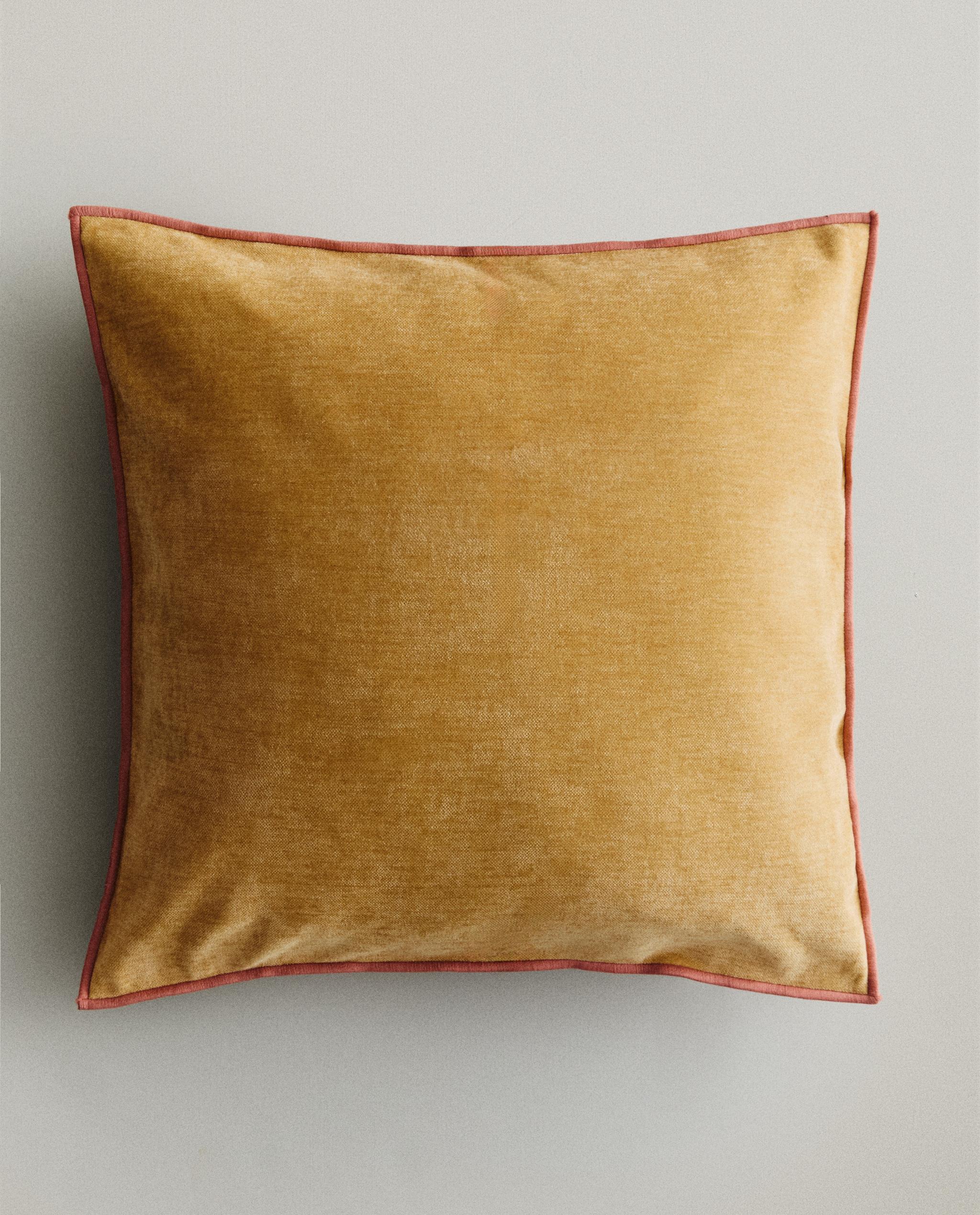 CHENILLE CUSHION COVER