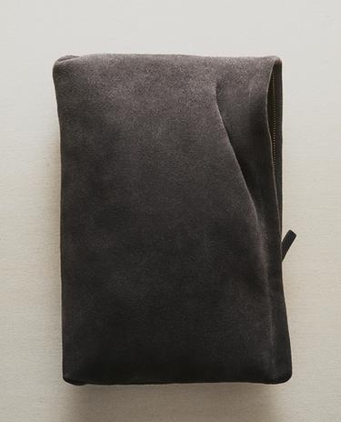 GROSSE VELOURSLEDER-NECESSAIRE