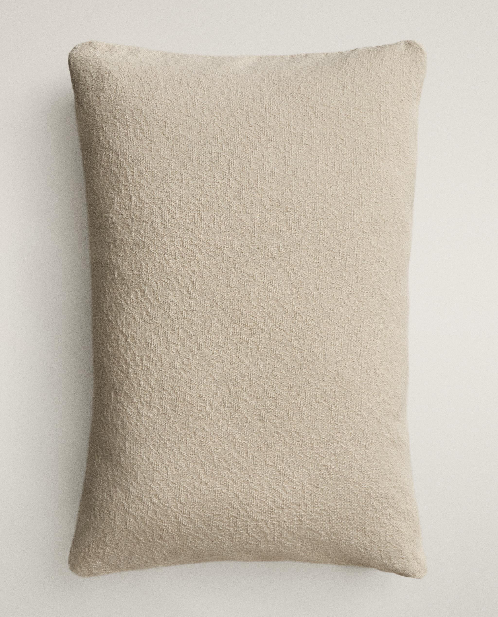 COTTON JACQUARD CUSHION COVER product thumbnail 4