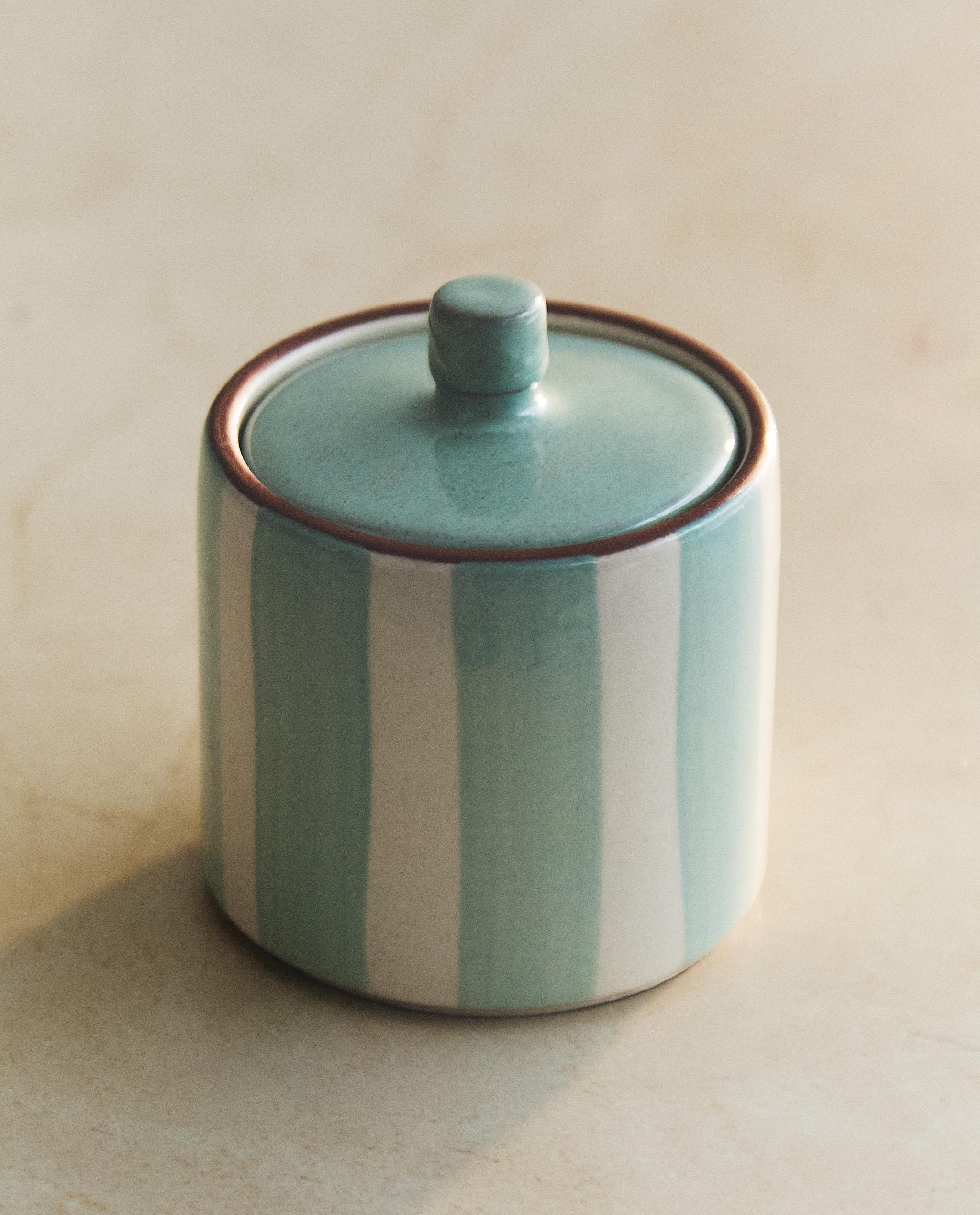 STRIPED CERAMIC BATHROOM ORGANISER JAR product thumbnail 8
