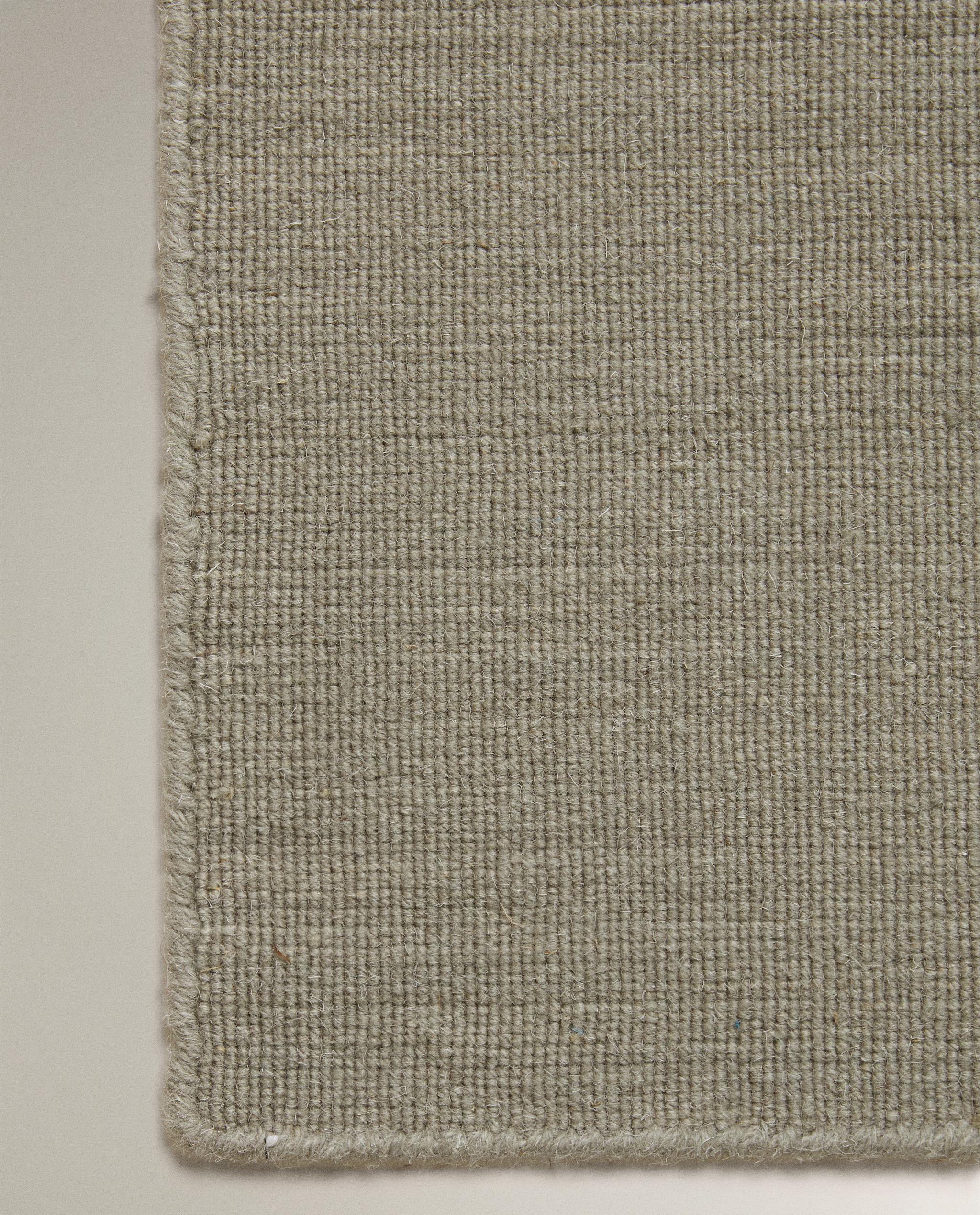 COTTON AND WOOL RUG WITH KNOTS product thumbnail 18