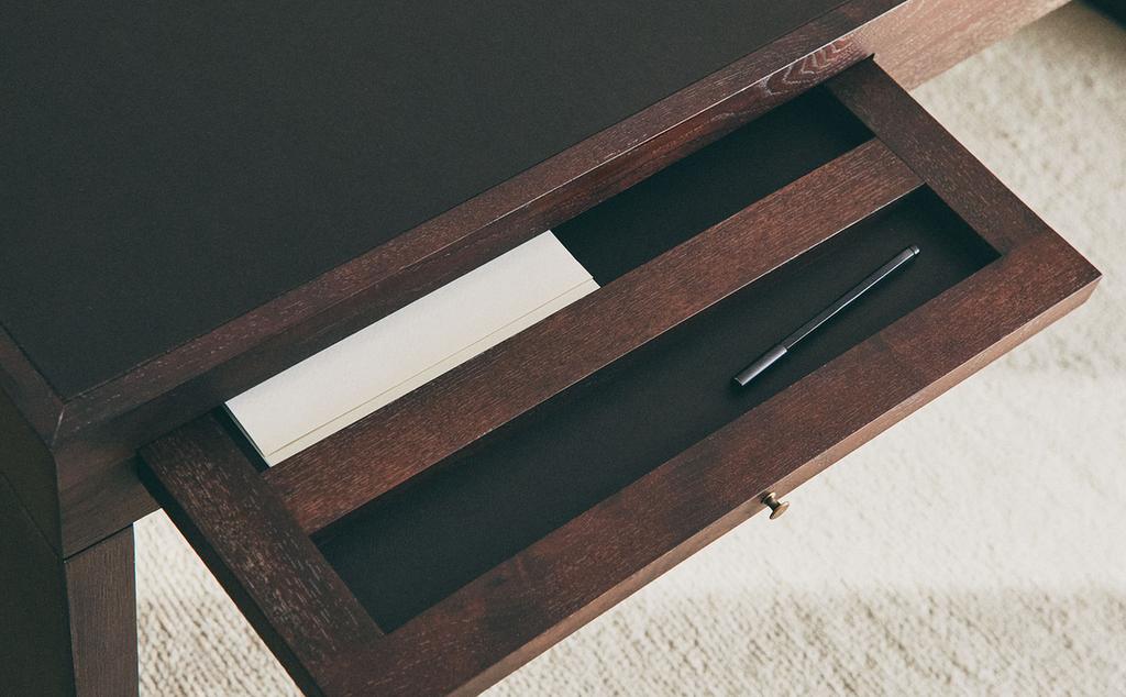 WOOD AND LEATHER DESK WOOD AND LEATHER DESK