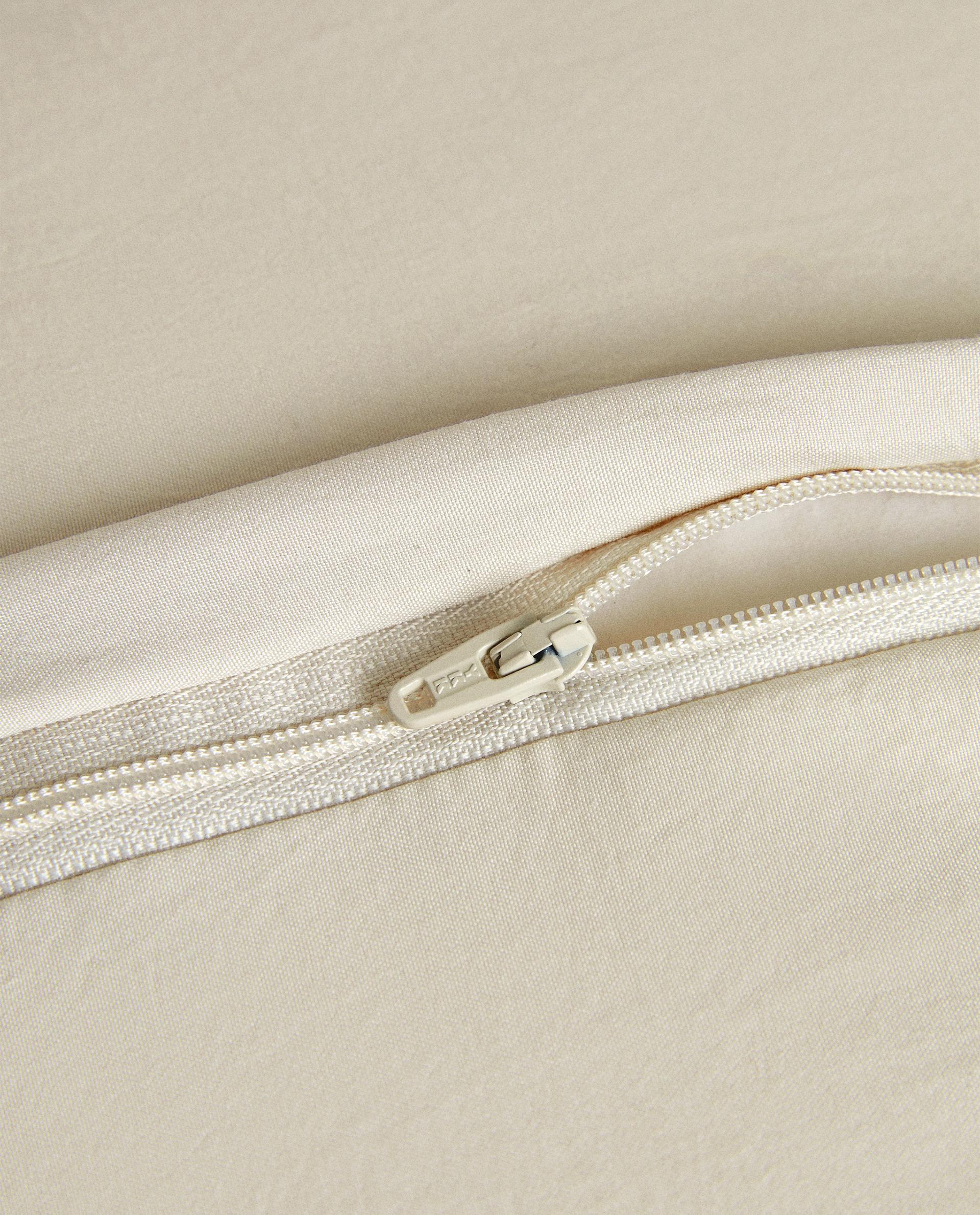 MICROFIBRE CUSHION COVER product thumbnail 4