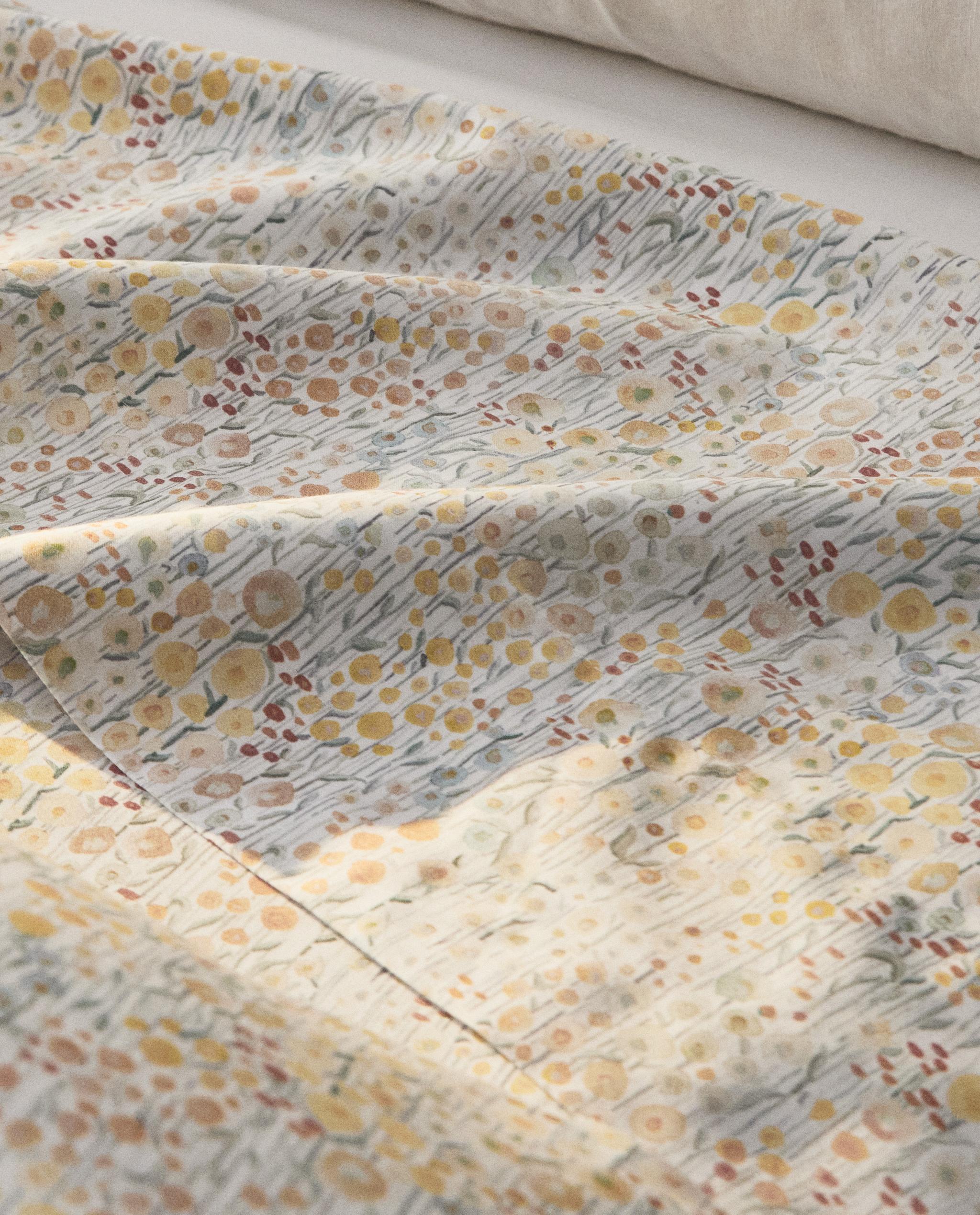 MINI FLORAL PRINT SATEEN FLAT SHEET product thumbnail 5