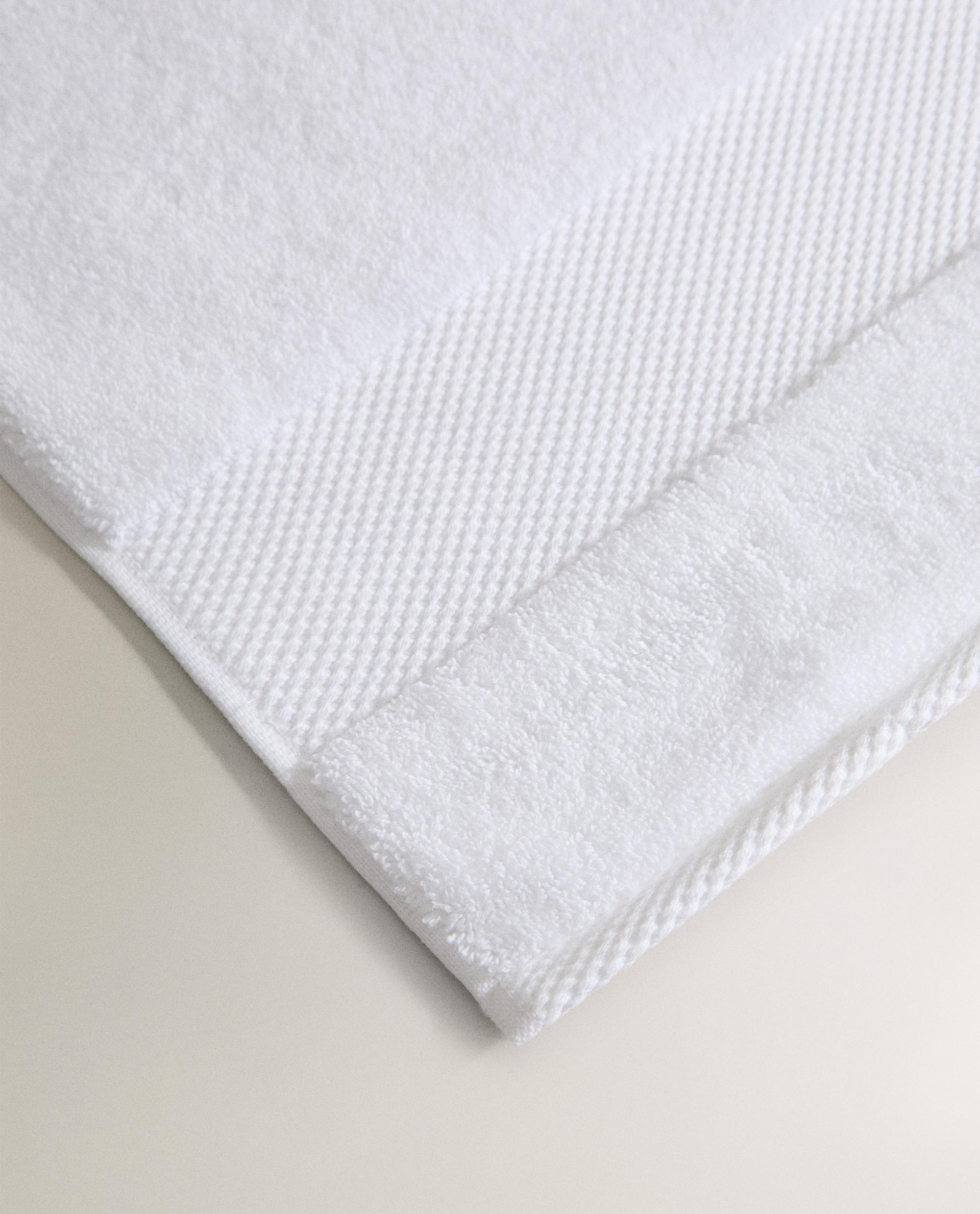 EXTRA SOFT BATH TOWEL (800 GXM²) product thumbnail 11