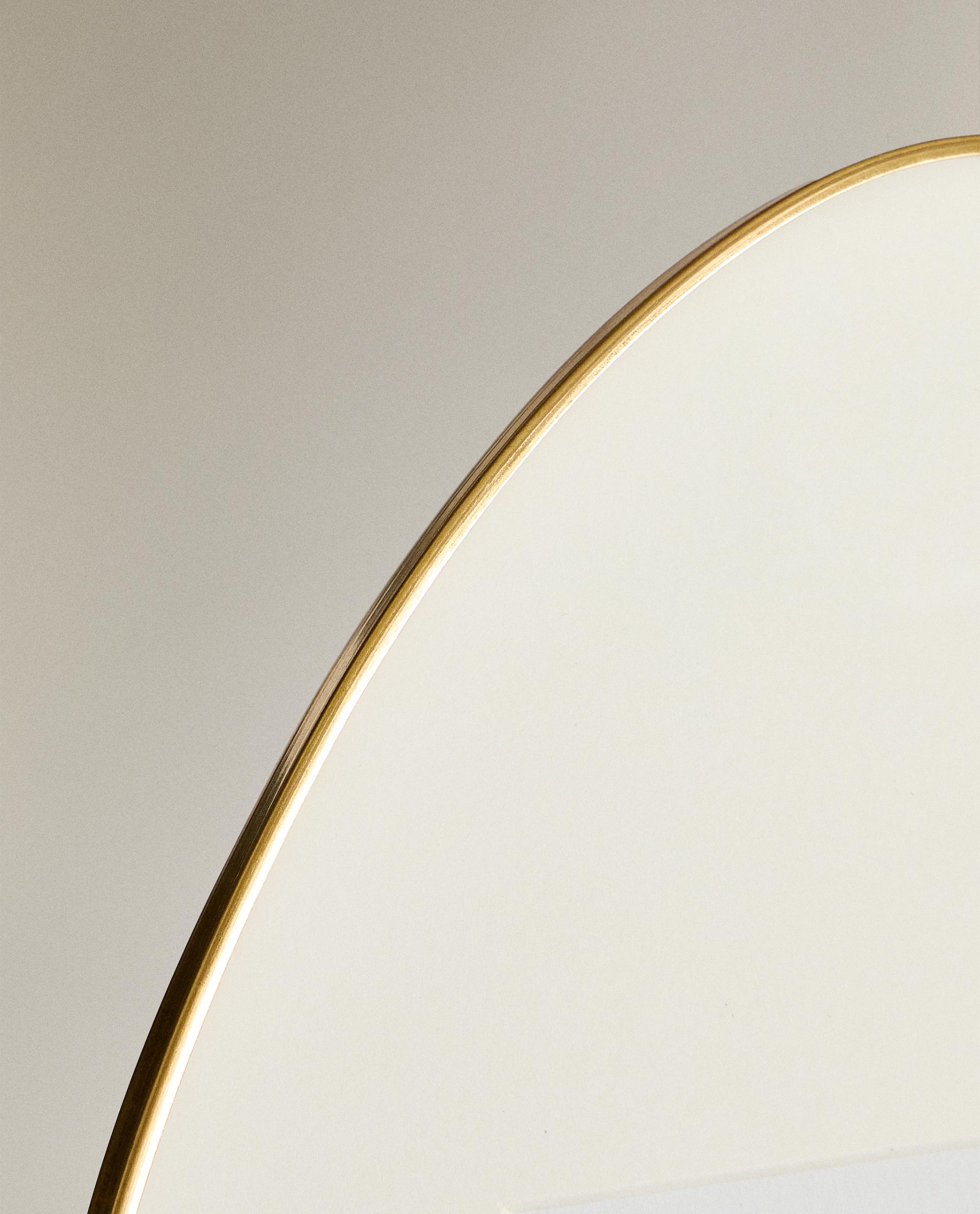 IRREGULAR-SHAPED PHOTO FRAME product thumbnail 2