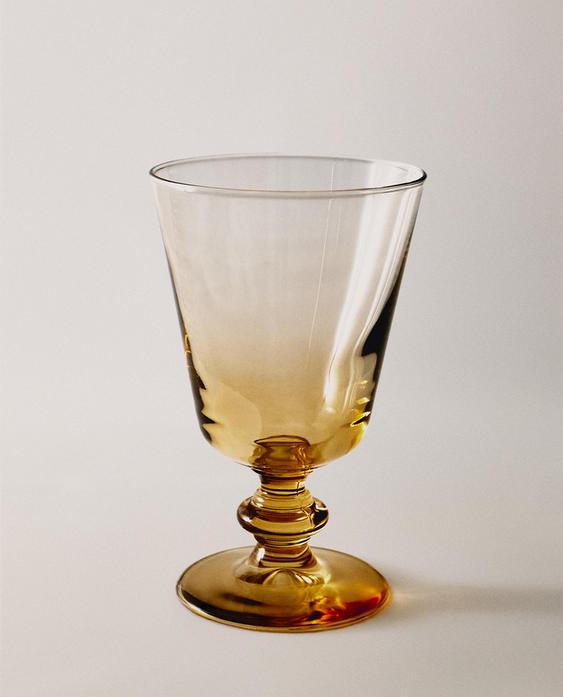 FARBIGES STIELGLAS FARBIGES STIELGLAS