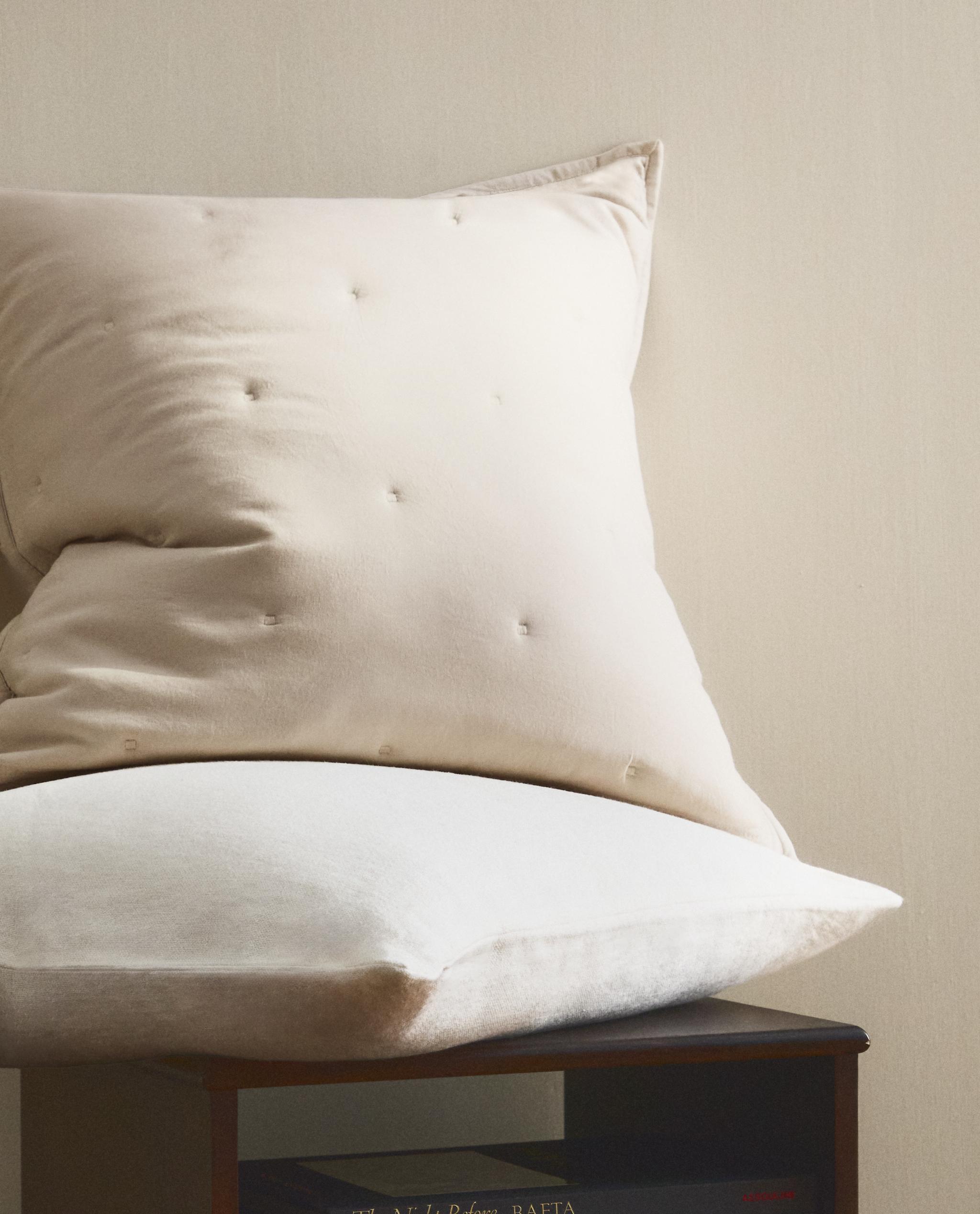 MICROFIBRE CUSHION COVER product thumbnail 5