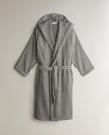 STRIPED HOODED BATHROBE