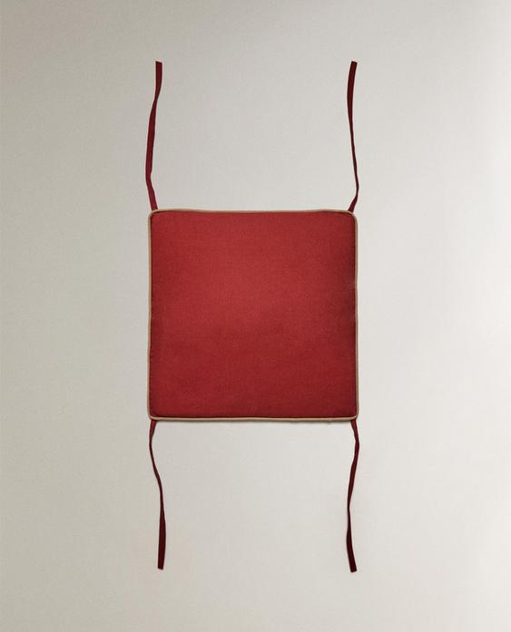 CONTRAST RUGLEUNINGKUSSEN