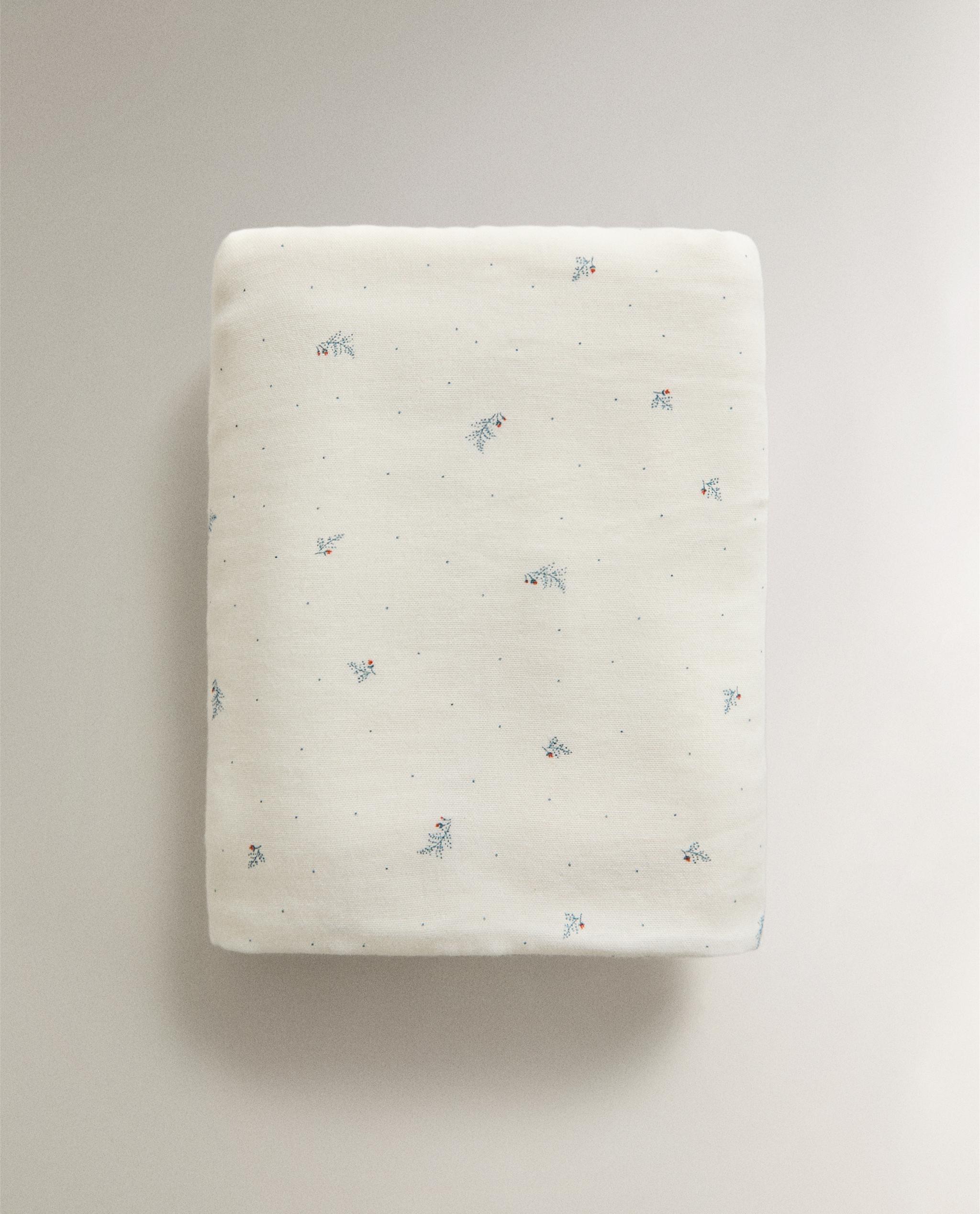 FLORAL BABY TOWEL product thumbnail 4