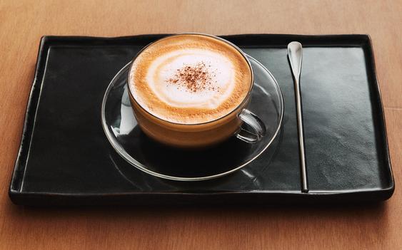 TAZA DE TÉ Y PLATO BOROSILICATO FILO PLATA