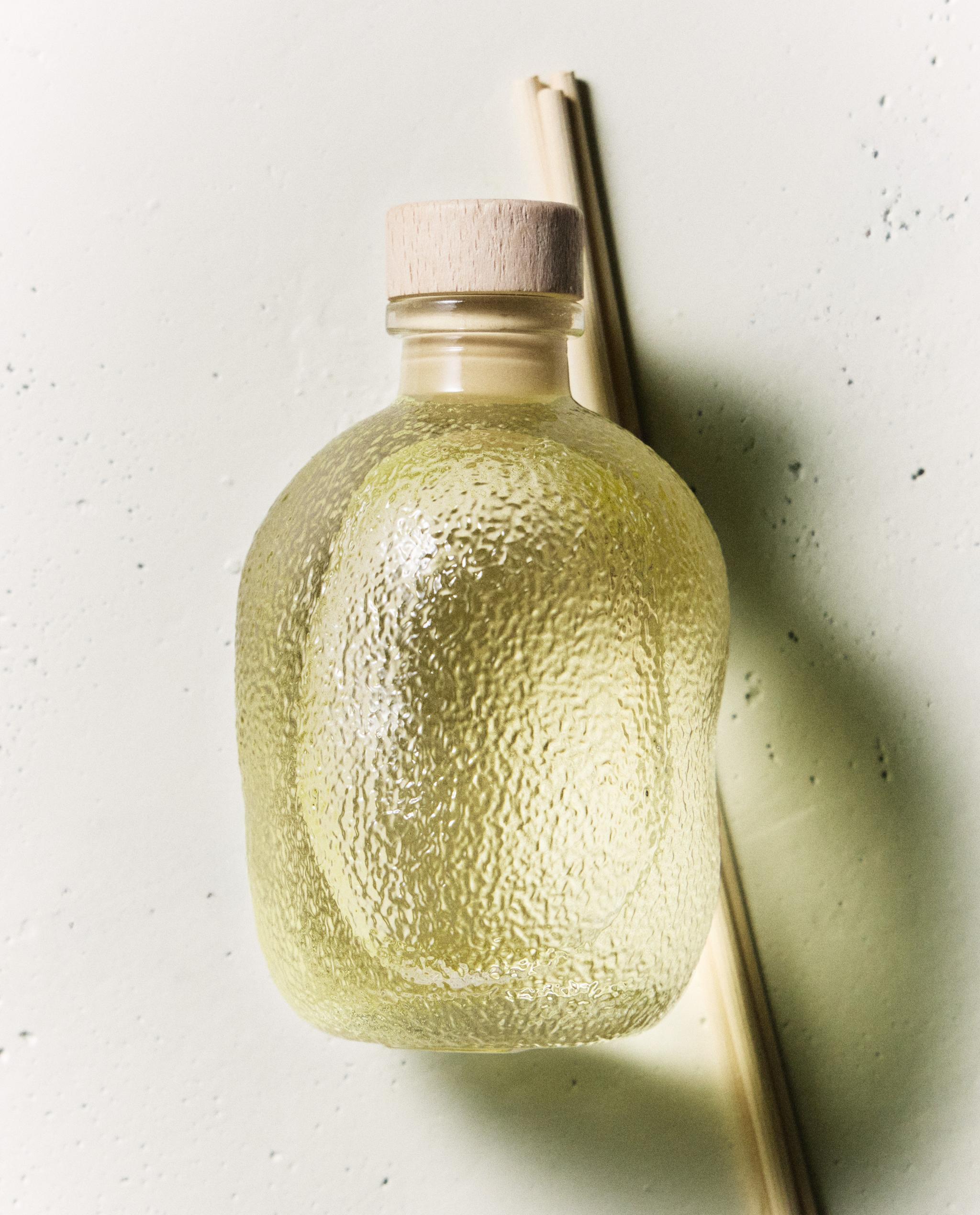 (180 ML) VETIVER MELON REED DIFFUSER product thumbnail 10