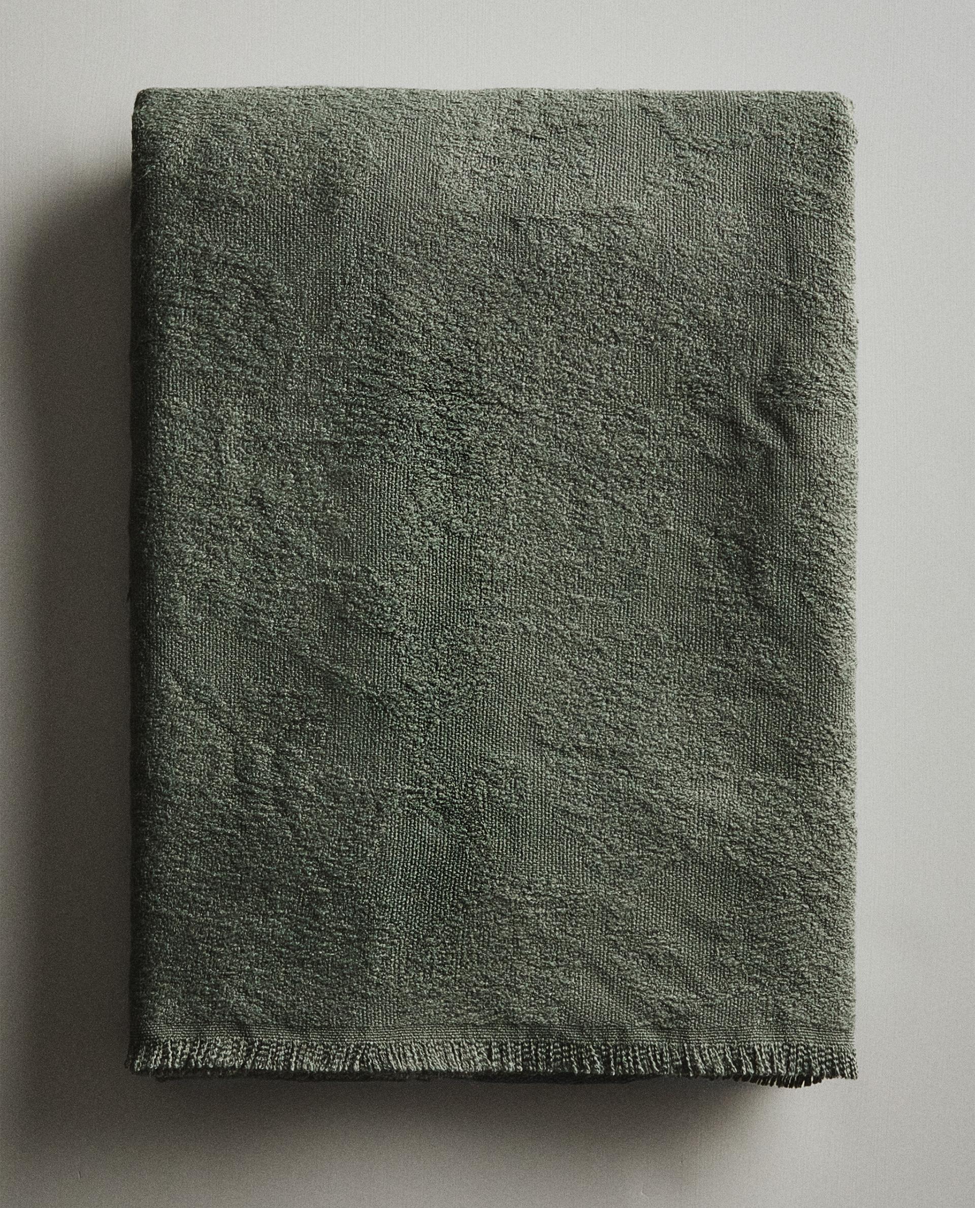 بطانية جاكار بأزهار بطانية جاكار بأزهار