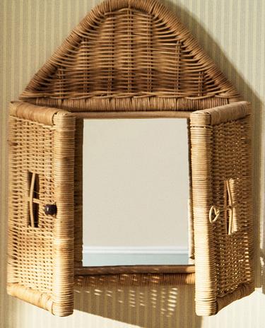 מראת קיר לבית ילדים מקש