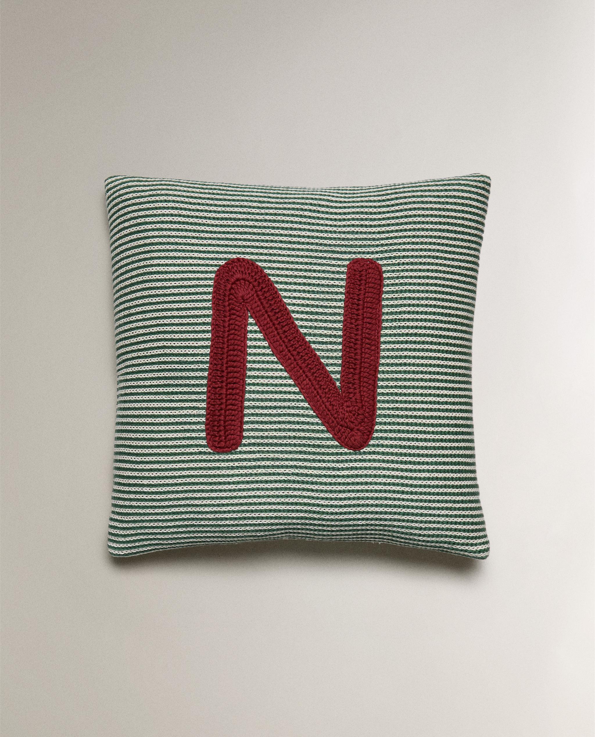 兒童刺繡字母「N」咕臣
