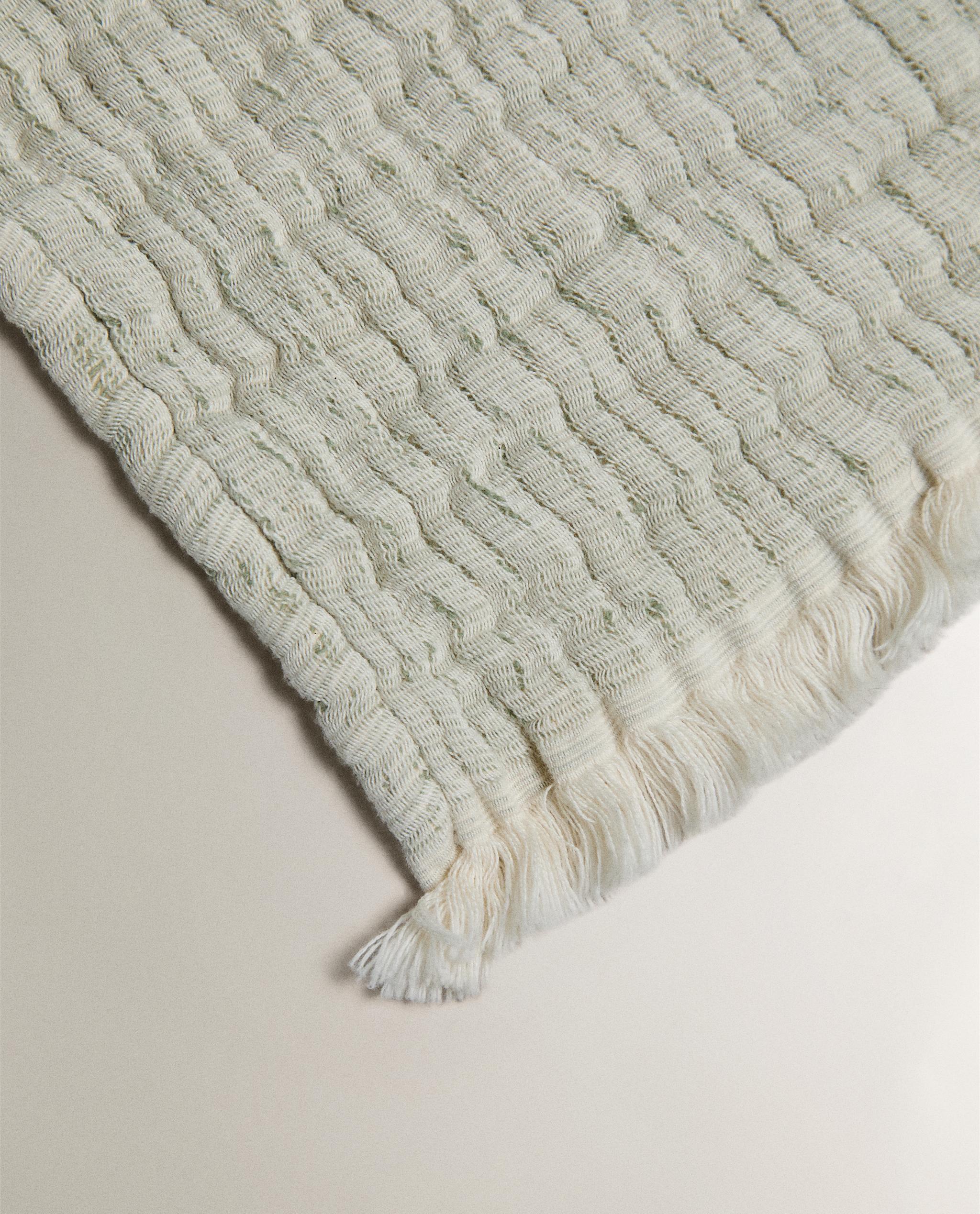 TEXTURED JACQUARD BLANKET | Zara Home United States of America